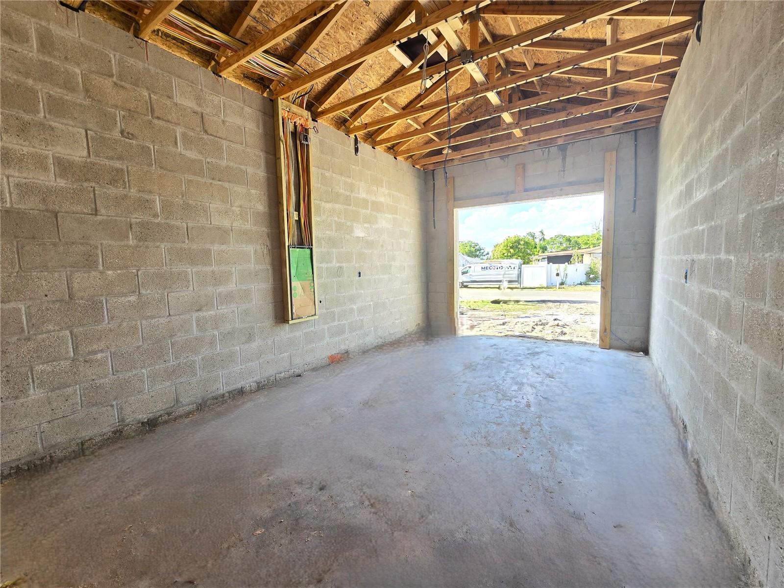 Image 16 of 38 For 4468 57th Avenue N