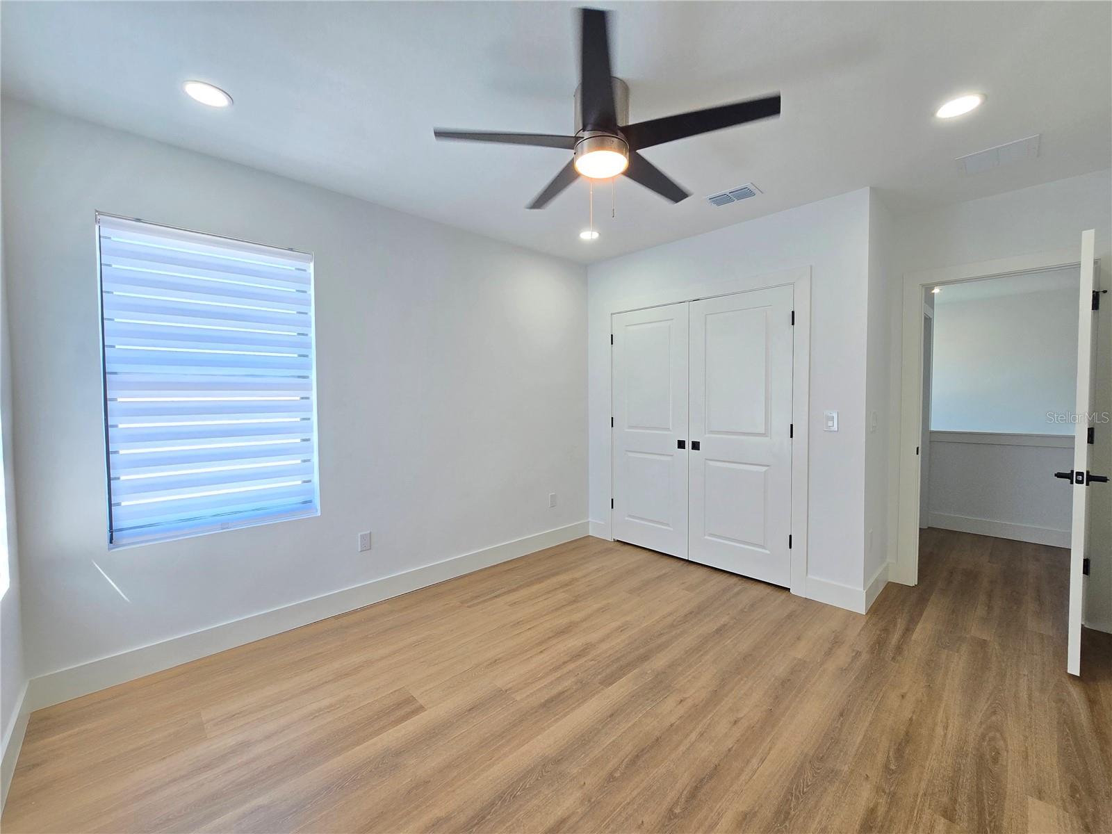 Image 26 of 38 For 4468 57th Avenue N