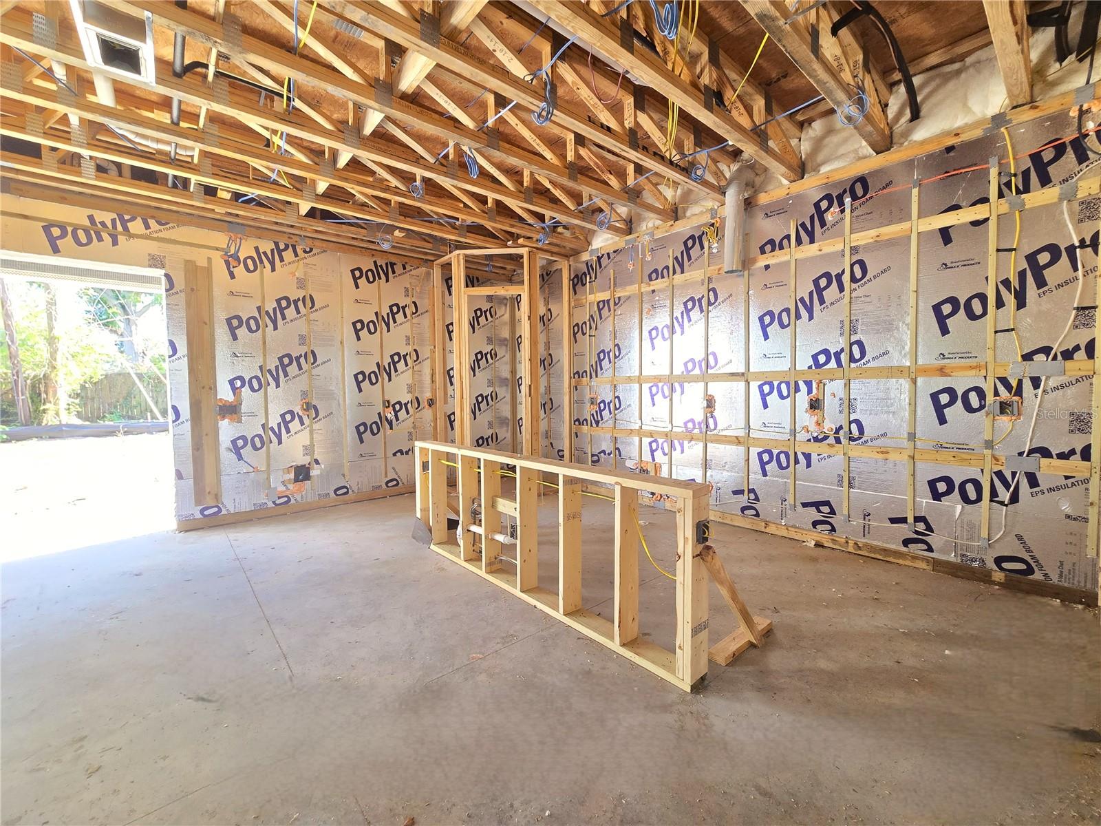 Image 8 of 38 For 4468 57th Avenue N