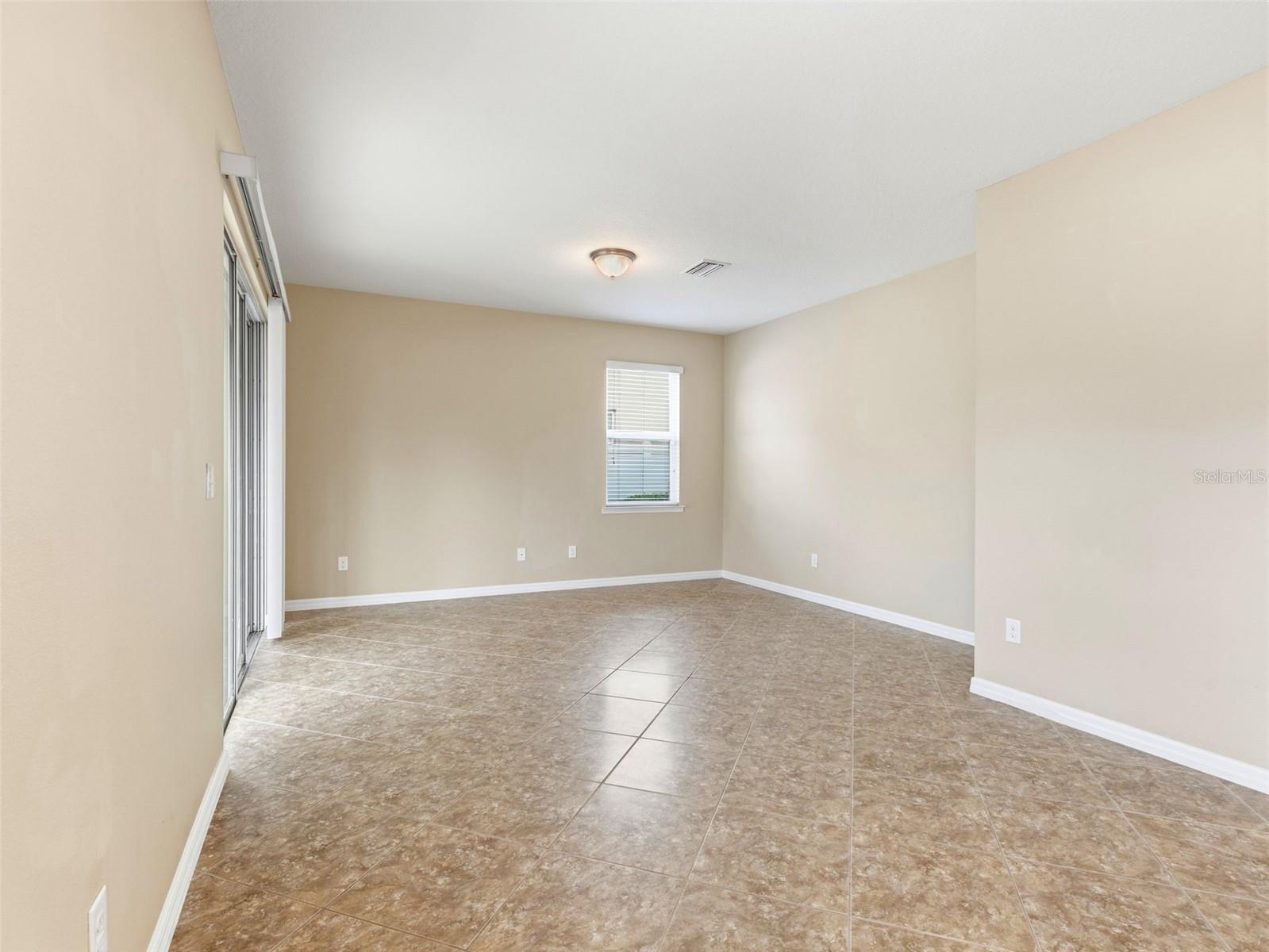 Image 15 of 49 For 2499 Calvano Drive