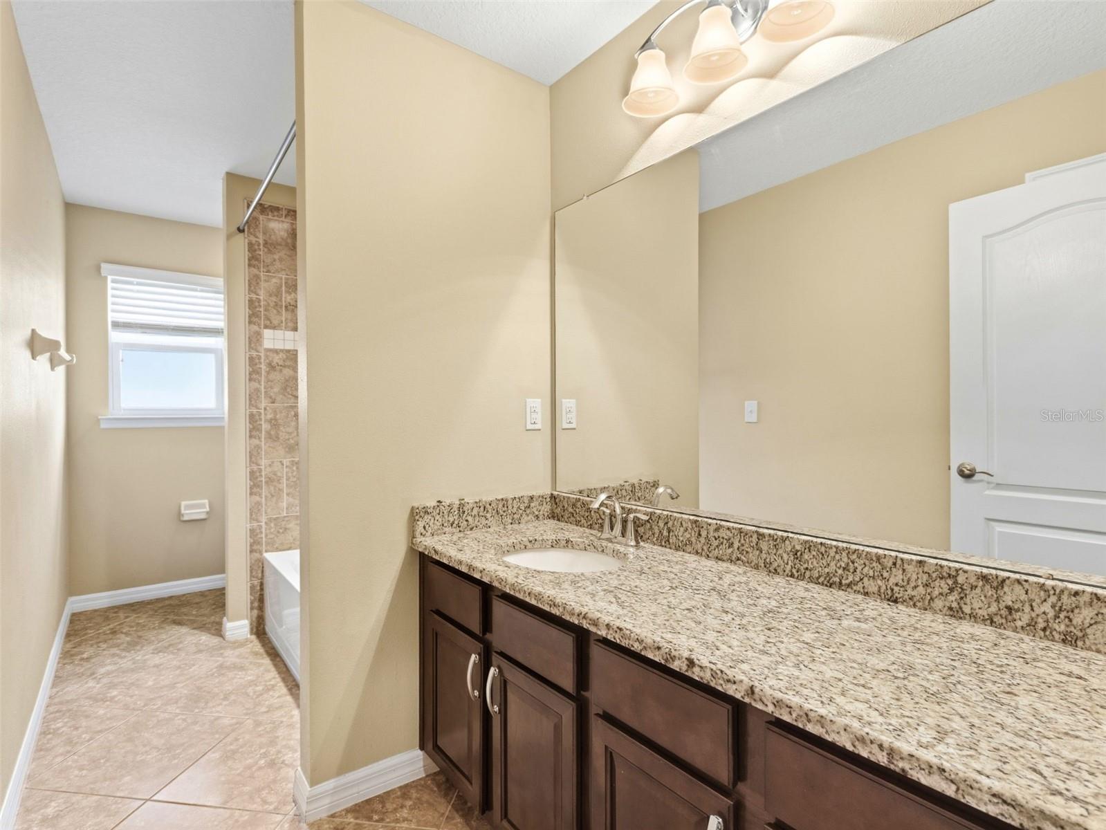 Image 30 of 49 For 2499 Calvano Drive