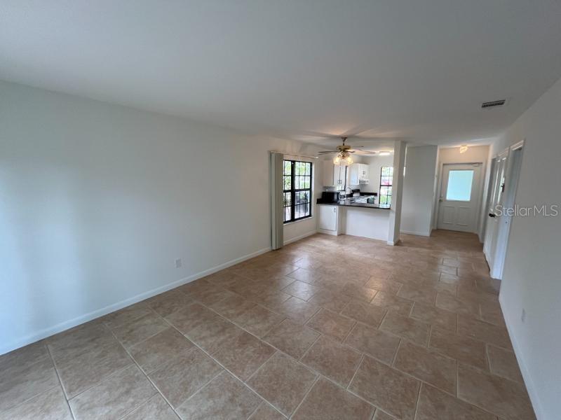 Image 5 of 12 For 1438 Larkwood Circle