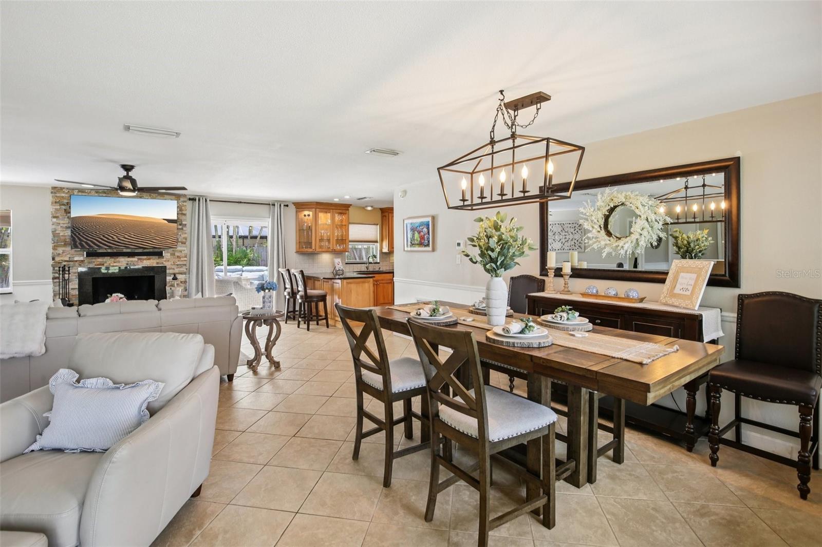 Image 10 of 39 For 2131 Viola Drive