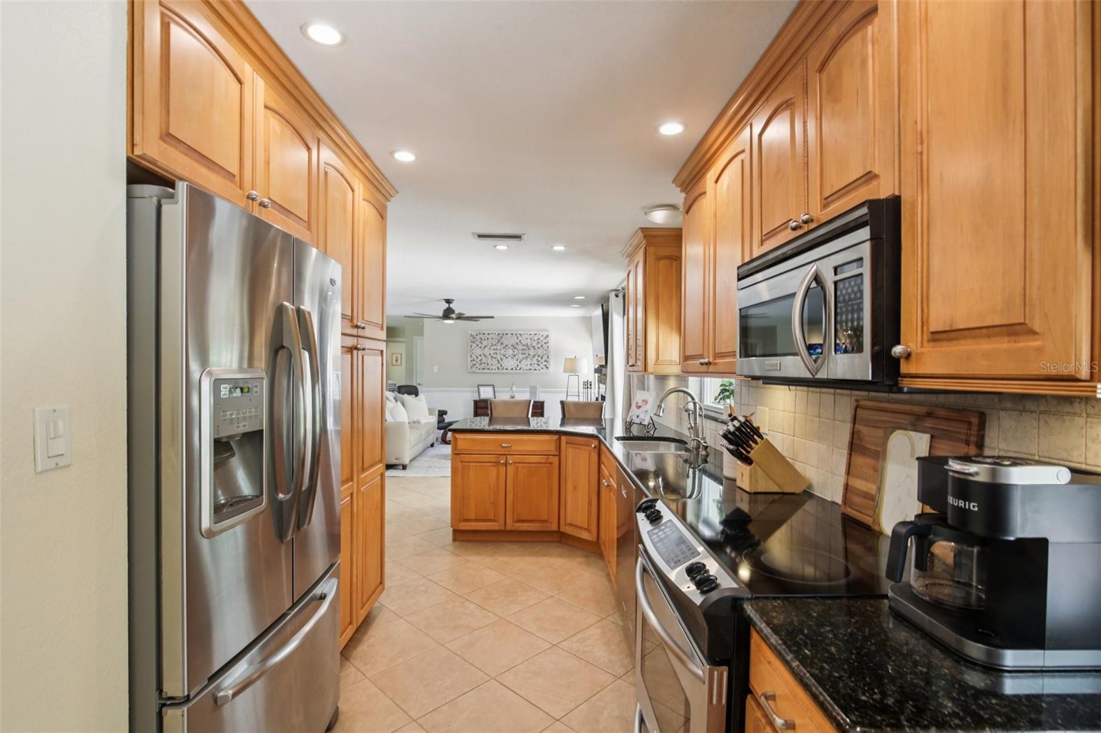 Image 12 of 39 For 2131 Viola Drive