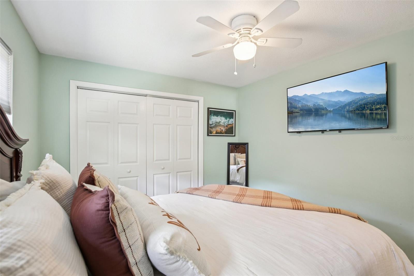 Image 22 of 39 For 2131 Viola Drive