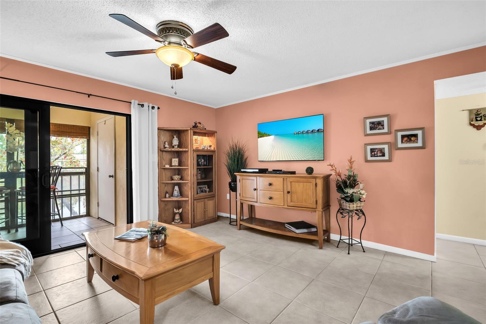 Image 4 of 46 For 2700 Nebraska Avenue 5-205