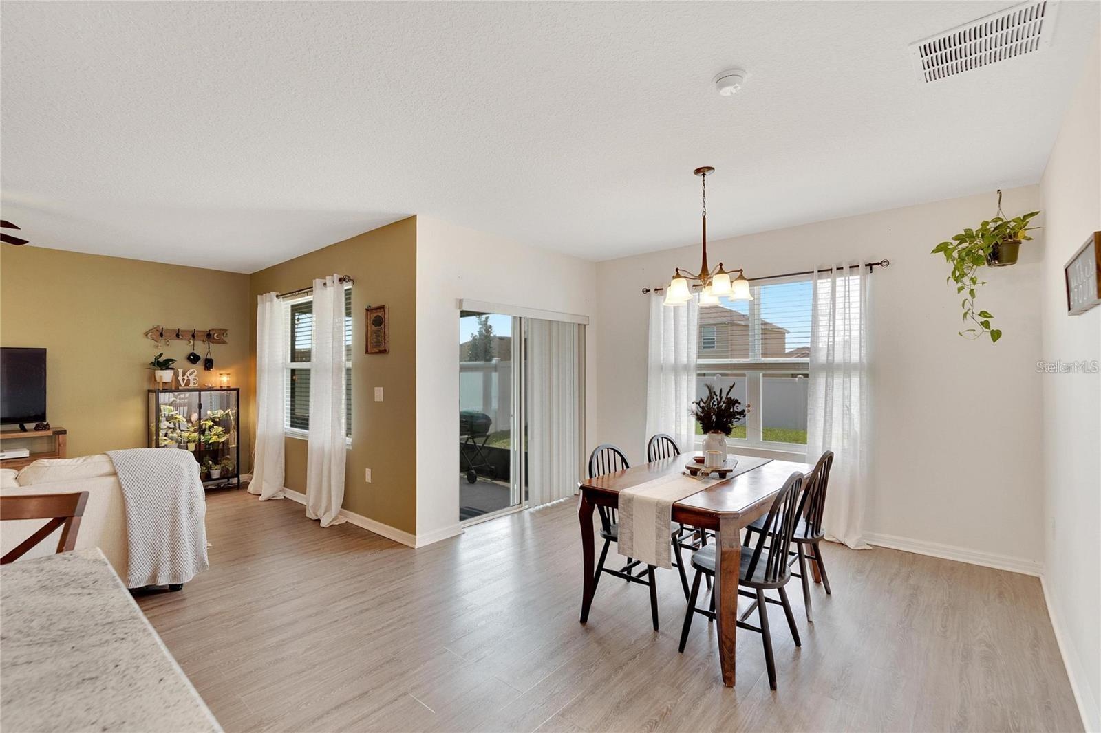 Image 19 of 37 For 10324 Geese Trail Circle