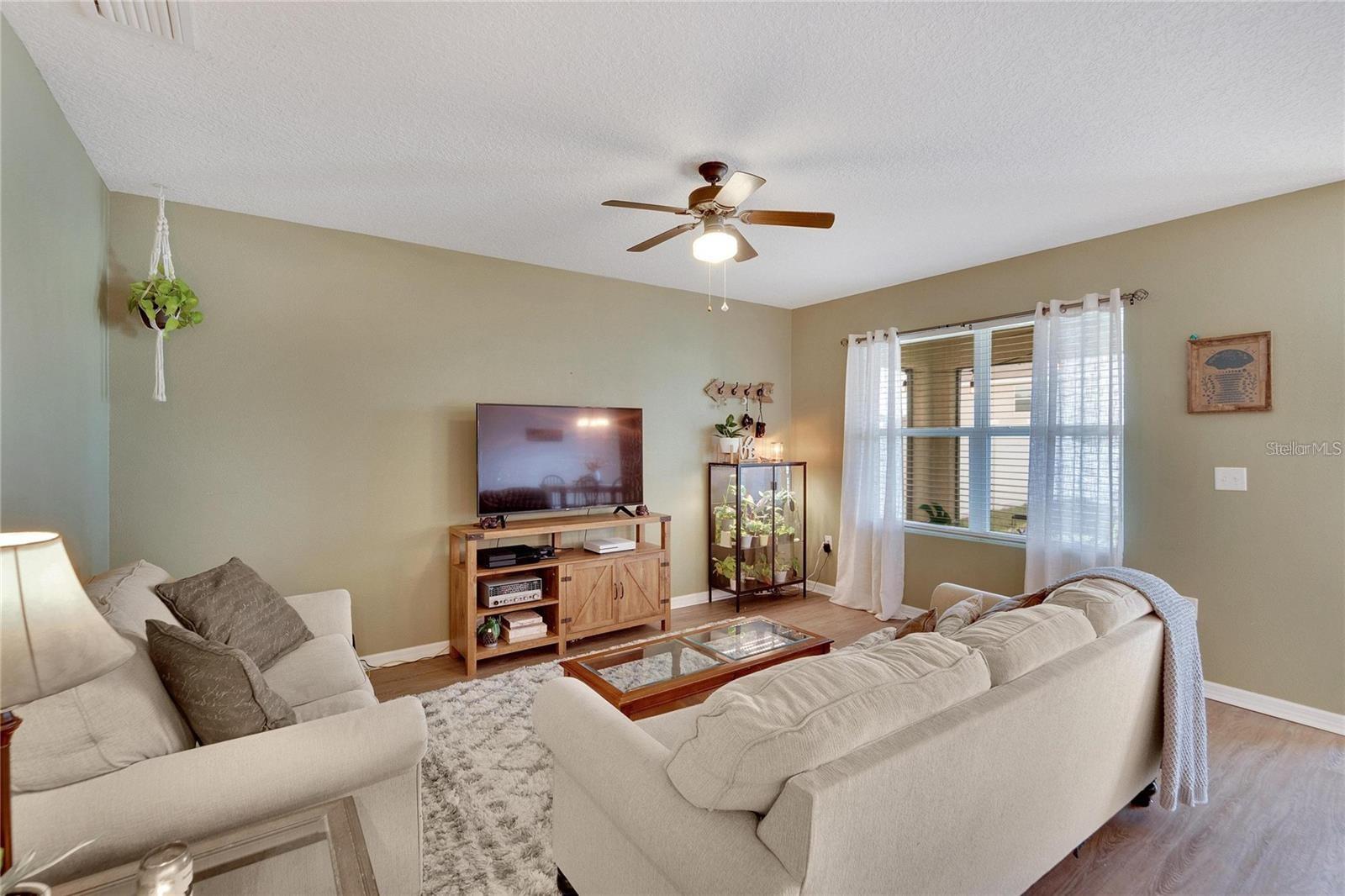 Image 21 of 37 For 10324 Geese Trail Circle