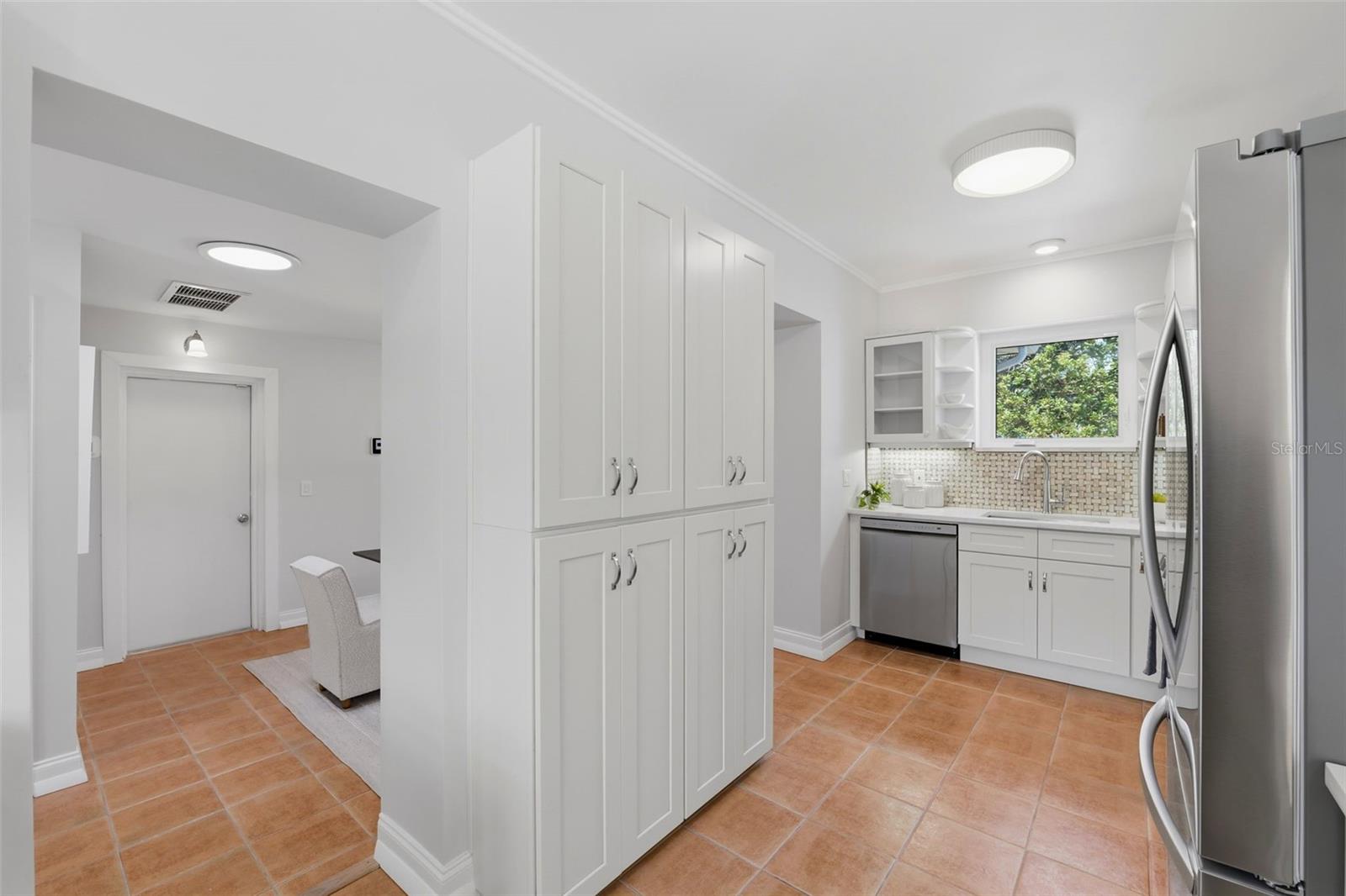 Image 22 of 51 For 1797 Santa Barbara Drive