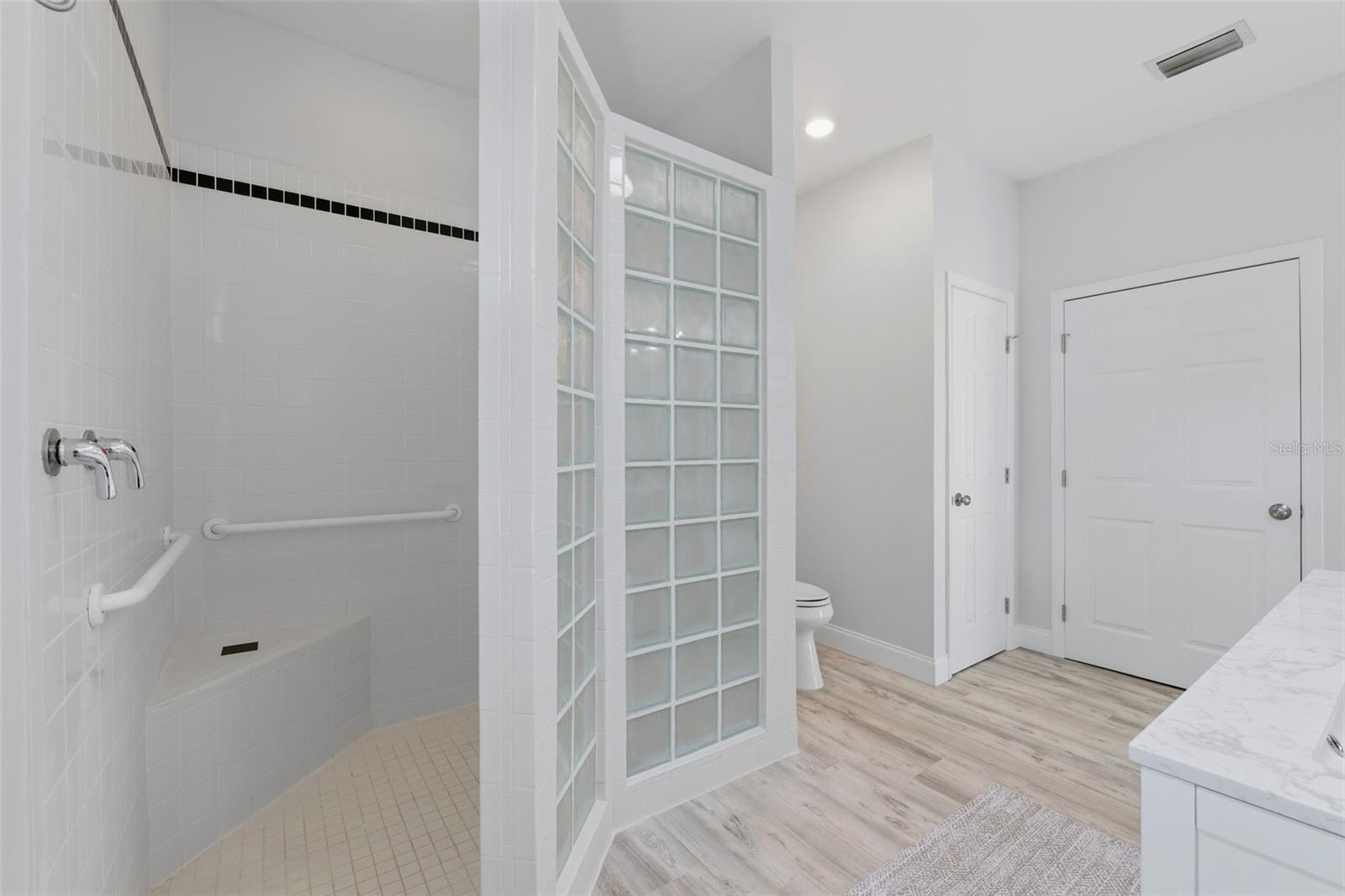 Image 31 of 51 For 1797 Santa Barbara Drive