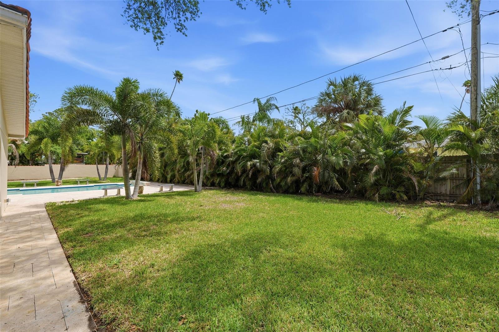 Image 45 of 51 For 1797 Santa Barbara Drive