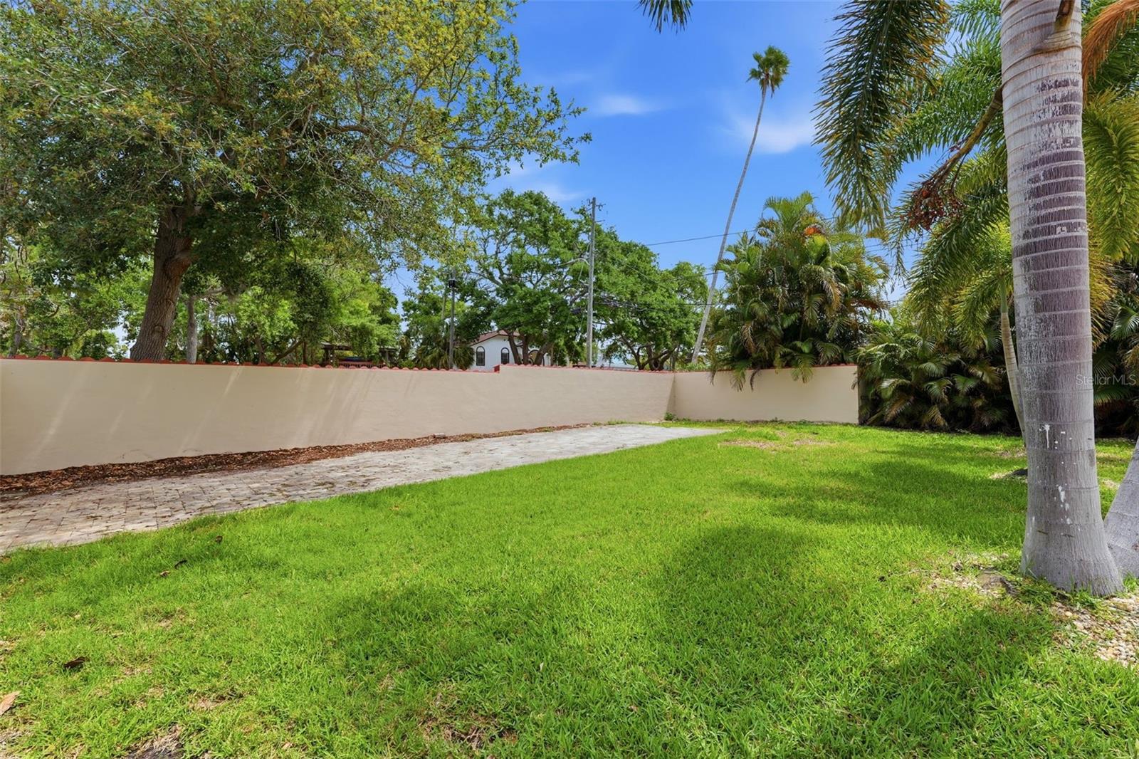 Image 47 of 51 For 1797 Santa Barbara Drive