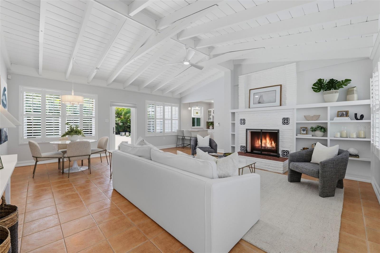 Image 9 of 51 For 1797 Santa Barbara Drive