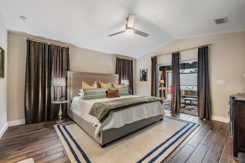 Image 25 of 48 For 106 1st Avenue Ne