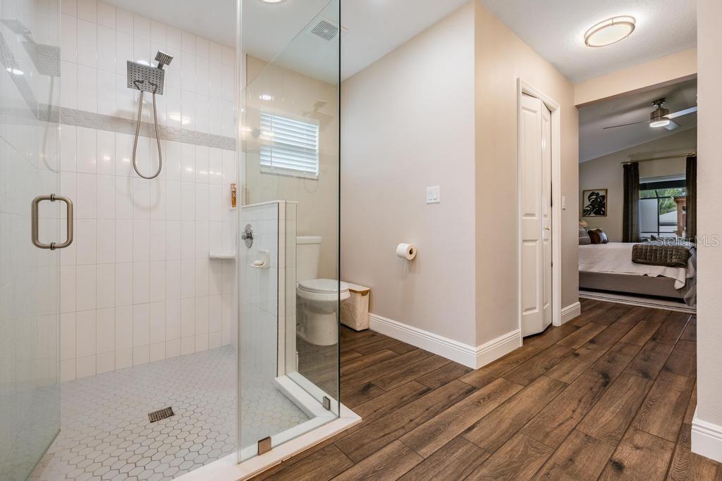 Image 29 of 48 For 106 1st Avenue Ne