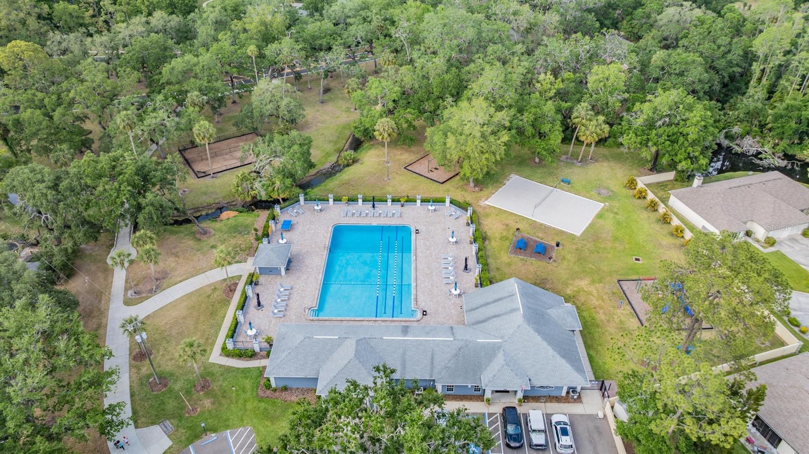 Listing photo id 28 for 9407 Pebble Glen Avenue