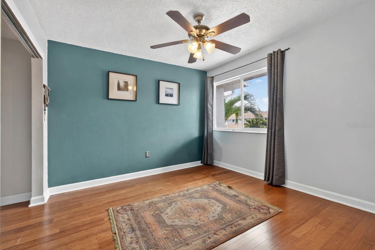 Image 22 of 50 For 6537 Cape Hatteras Way Ne 1