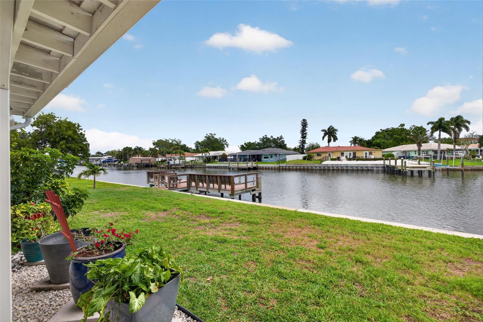 Image 30 of 50 For 6537 Cape Hatteras Way Ne 1