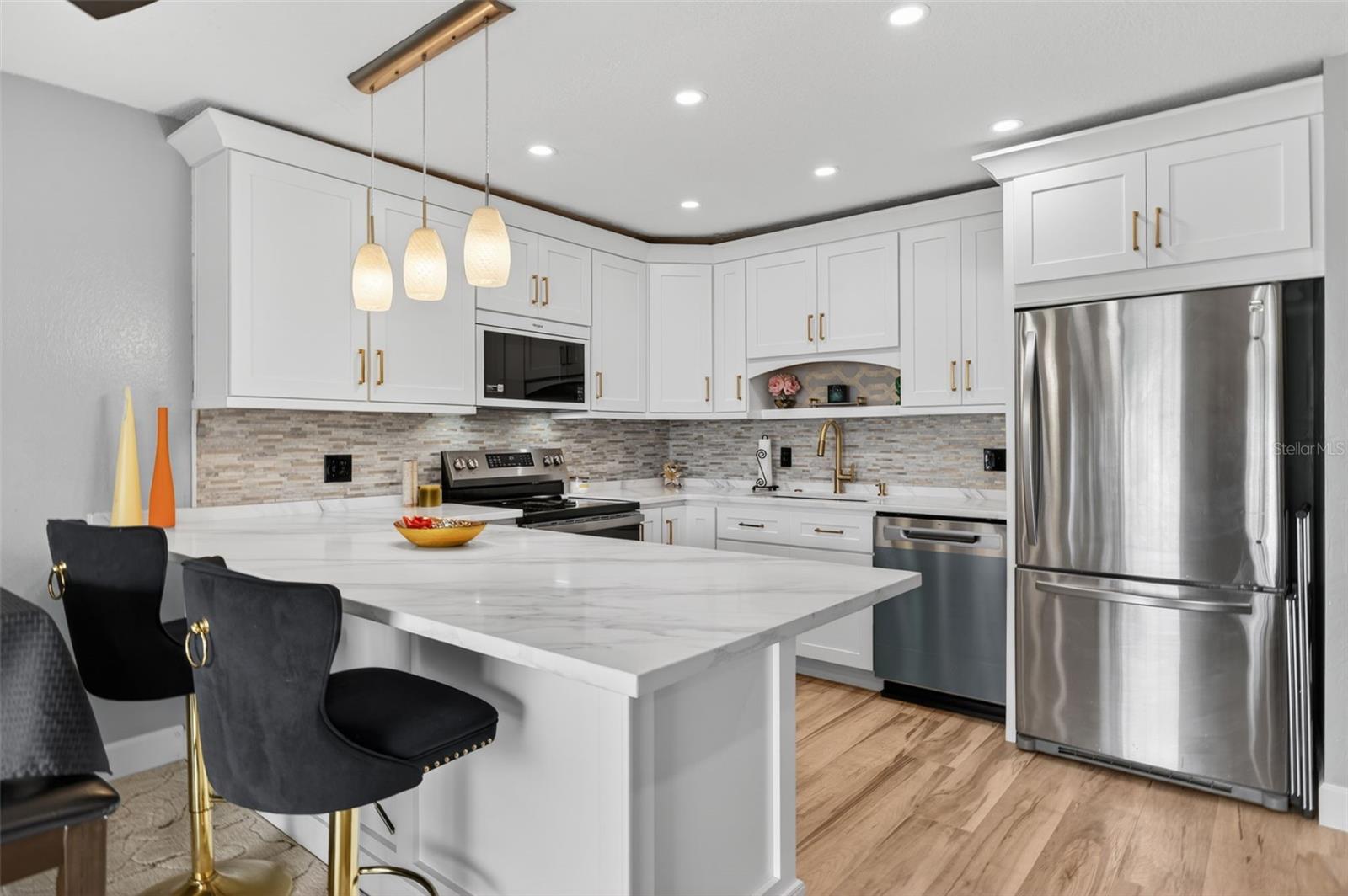 Image 7 of 50 For 6537 Cape Hatteras Way Ne 1