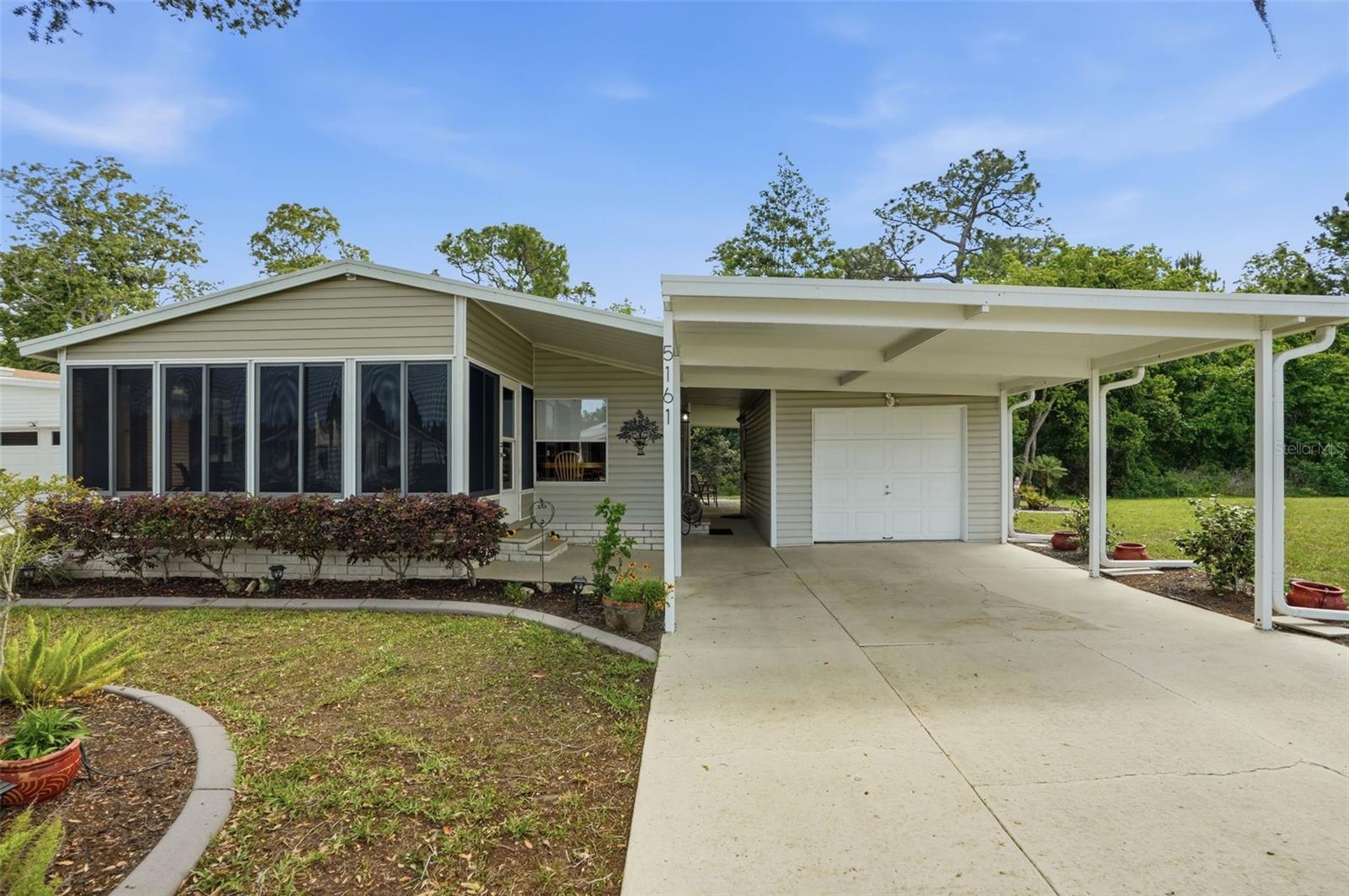 Image 3 of 51 For 5161 Forest Glenn Drive