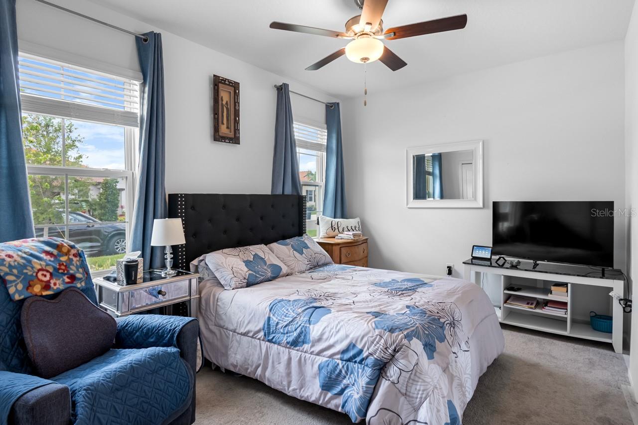 Image 22 of 48 For 17222 Holly Well Avenue