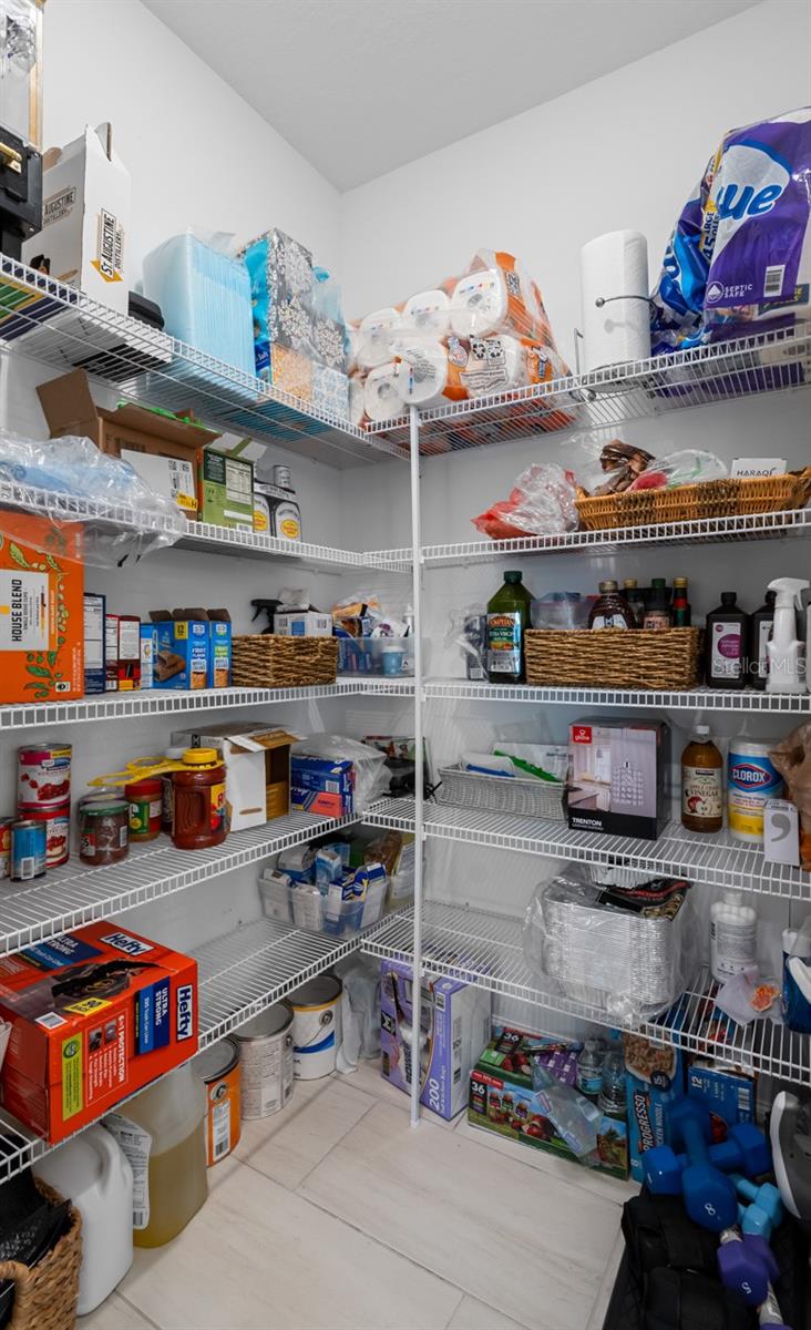 Image 26 of 48 For 17222 Holly Well Avenue