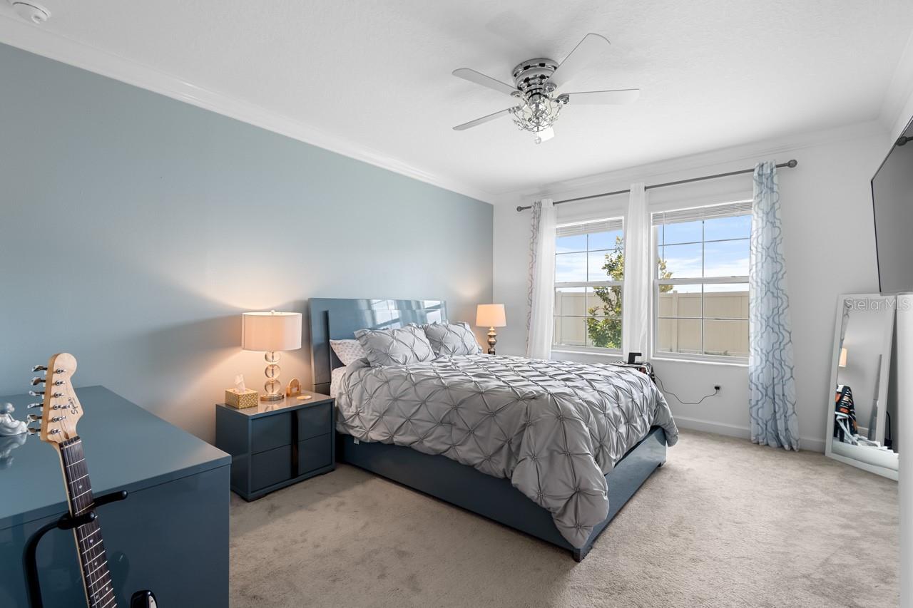 Image 7 of 48 For 17222 Holly Well Avenue