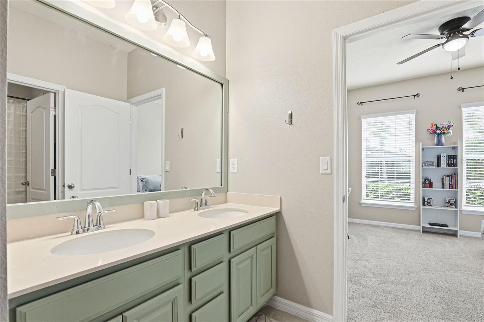 Image 13 of 63 For 11218 Spring Point Circle