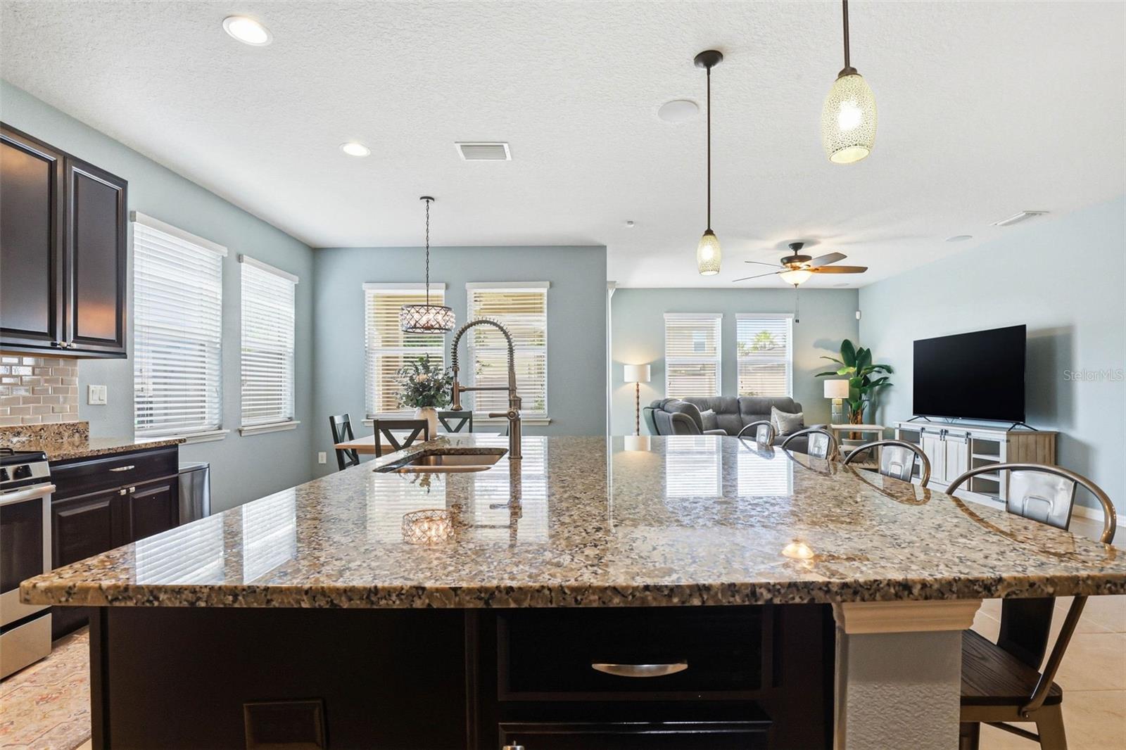 Image 31 of 63 For 11218 Spring Point Circle