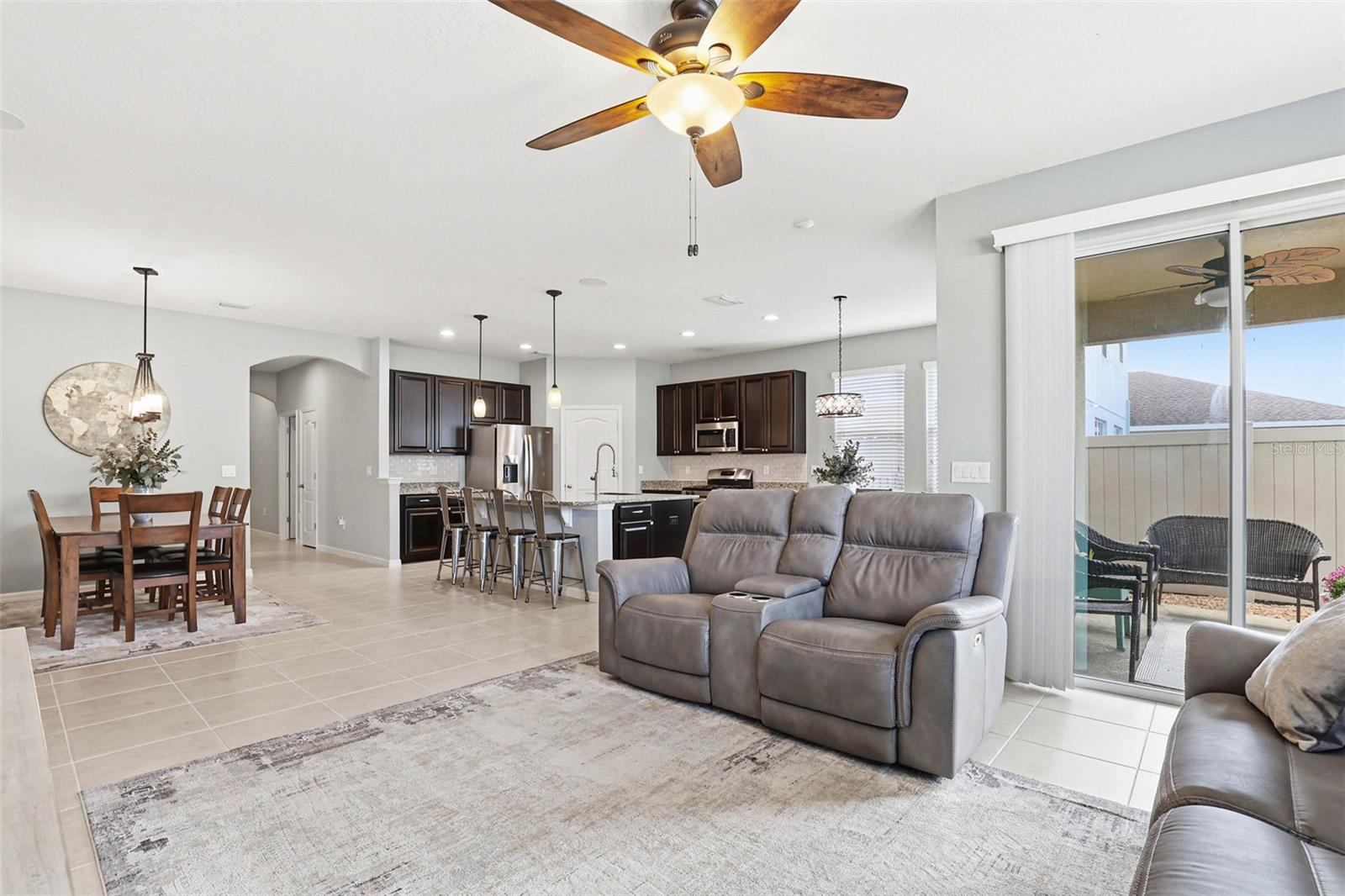 Image 34 of 63 For 11218 Spring Point Circle