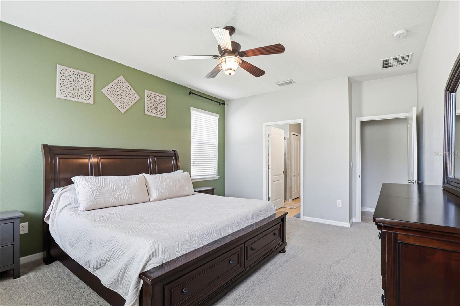 Image 39 of 63 For 11218 Spring Point Circle