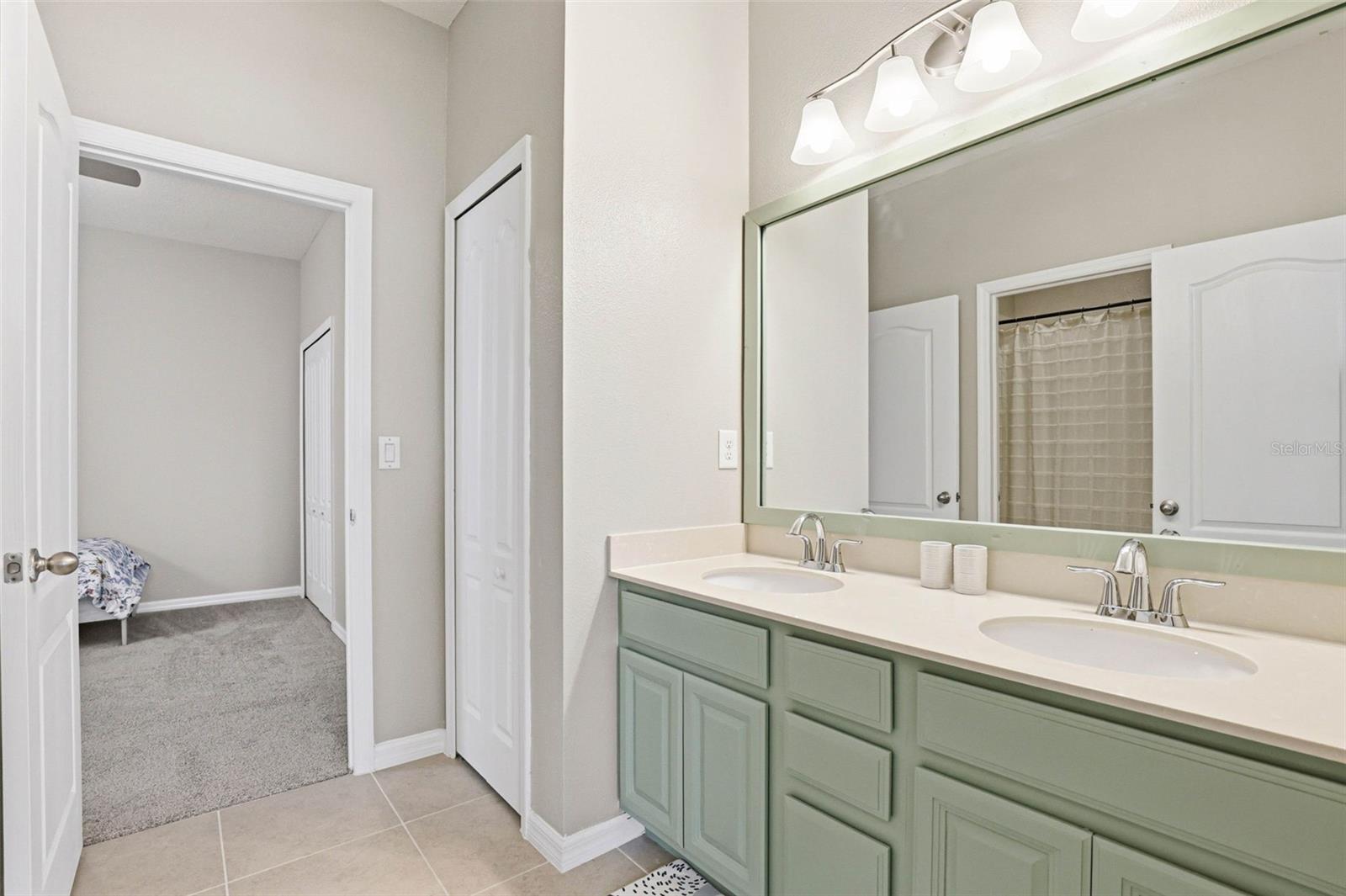 Image 9 of 63 For 11218 Spring Point Circle