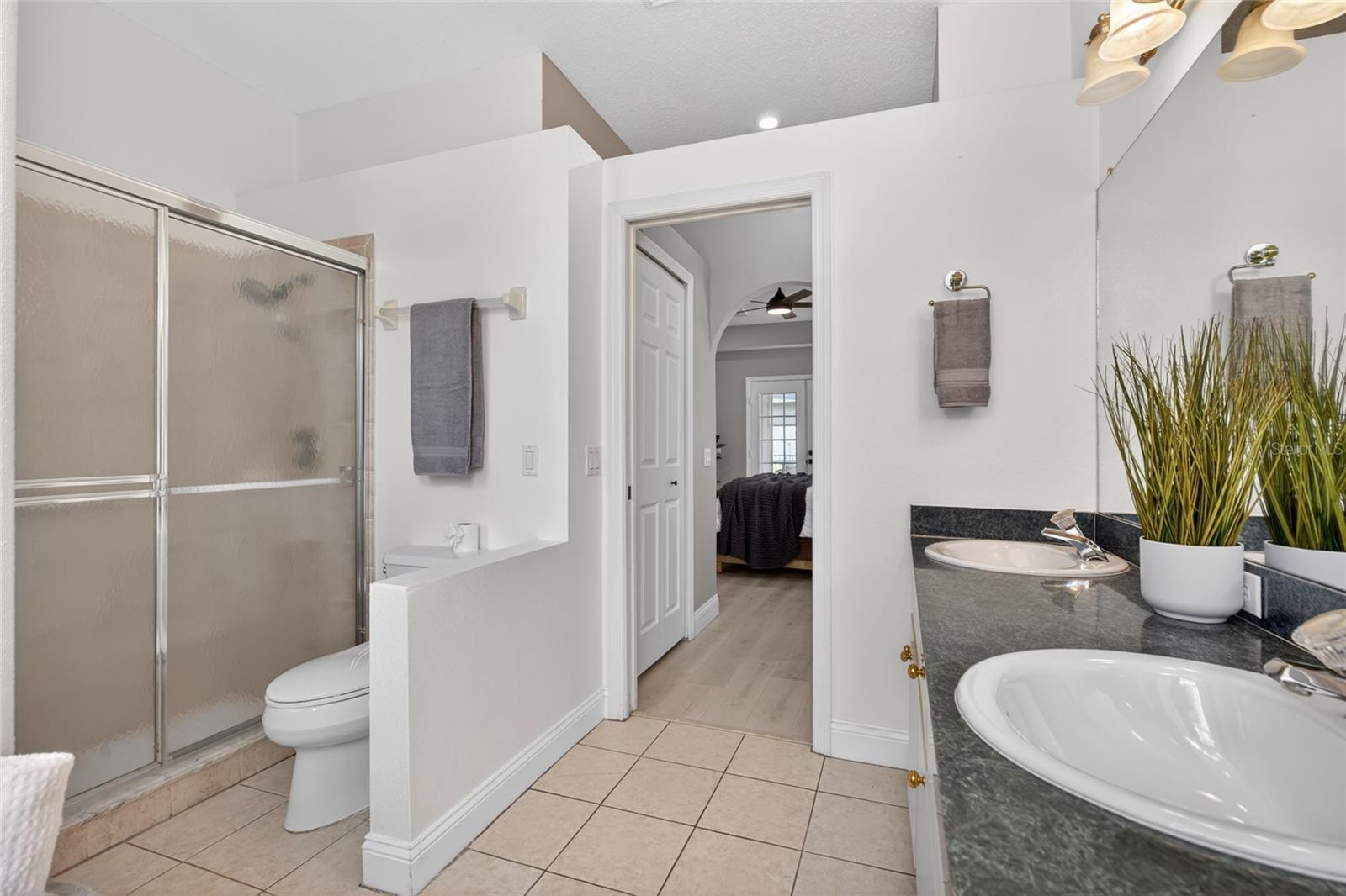 Listing photo id 32 for 21865 Ocean Pines Drive