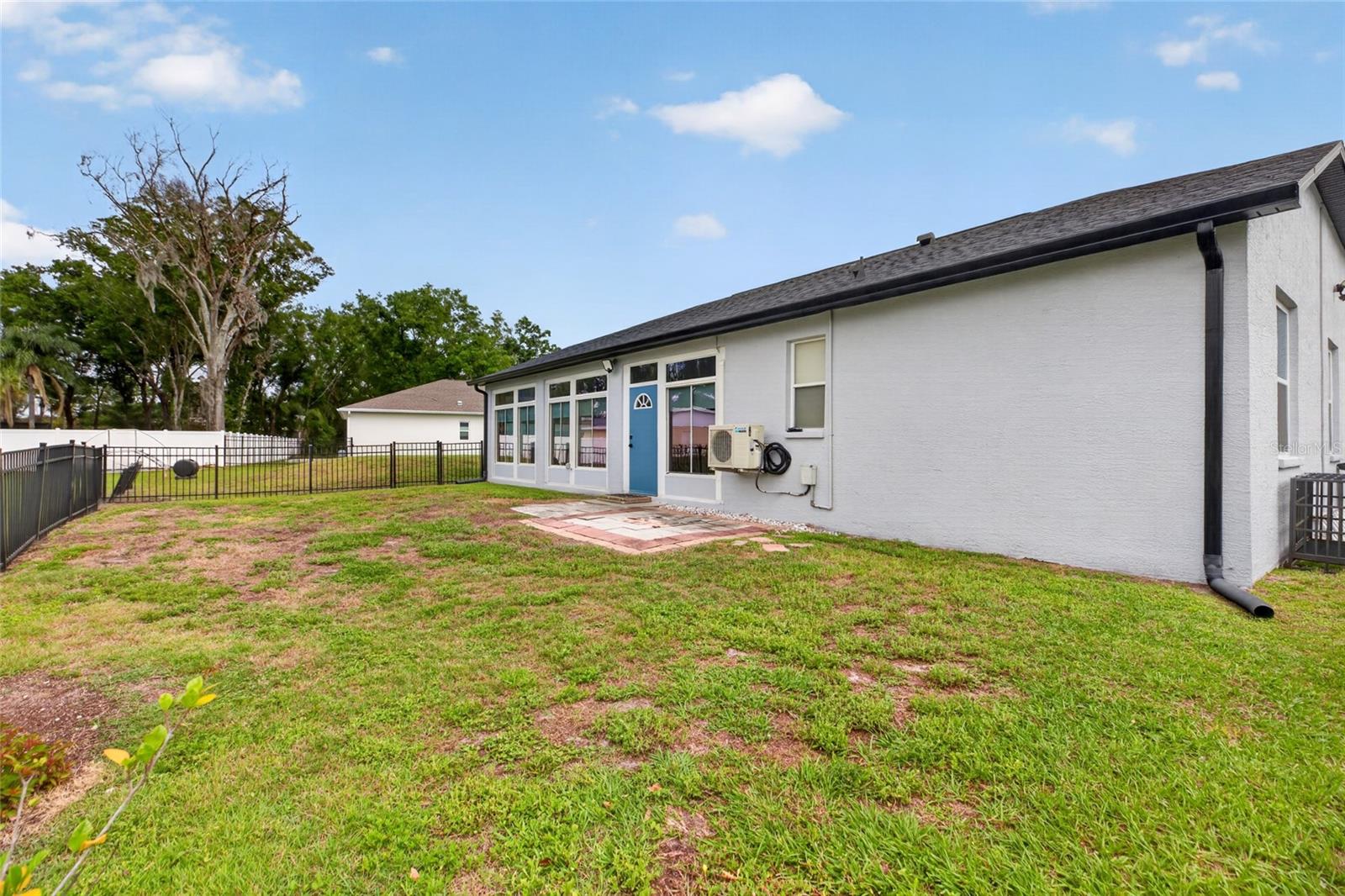 Listing photo id 40 for 21865 Ocean Pines Drive