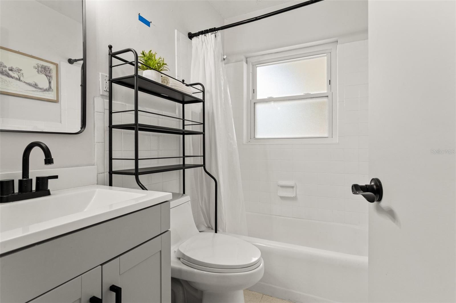 Image 13 of 27 For 314 Alva Street