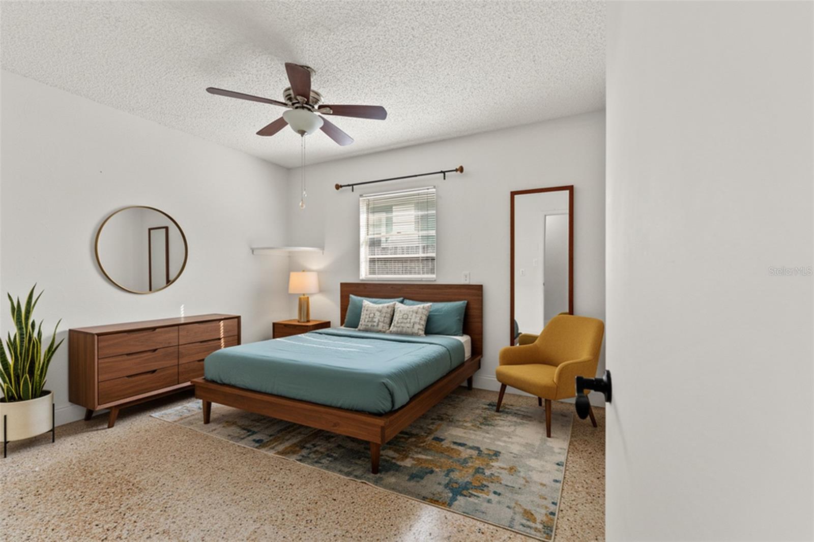 Image 14 of 27 For 314 Alva Street