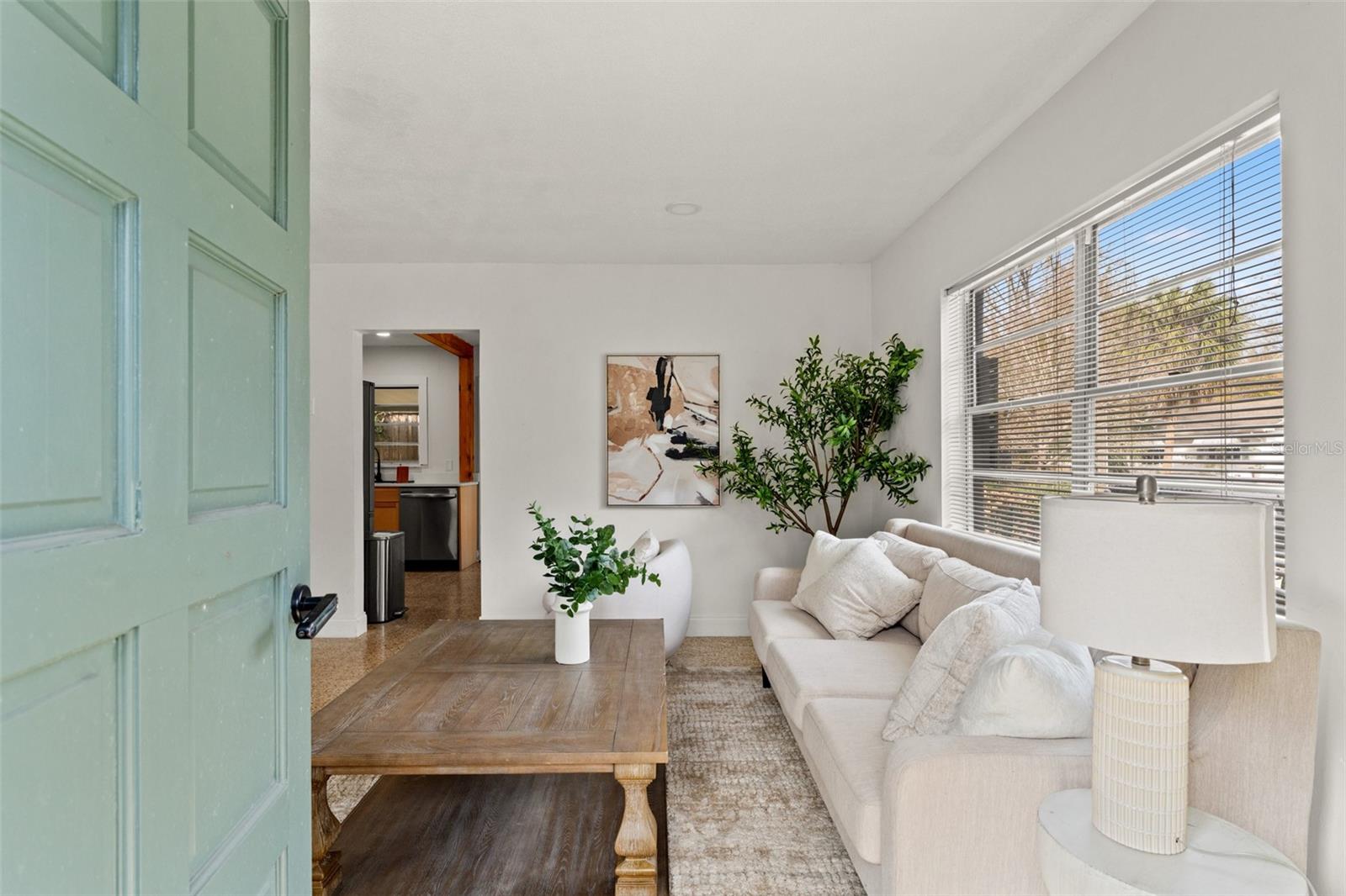 Image 3 of 27 For 314 Alva Street