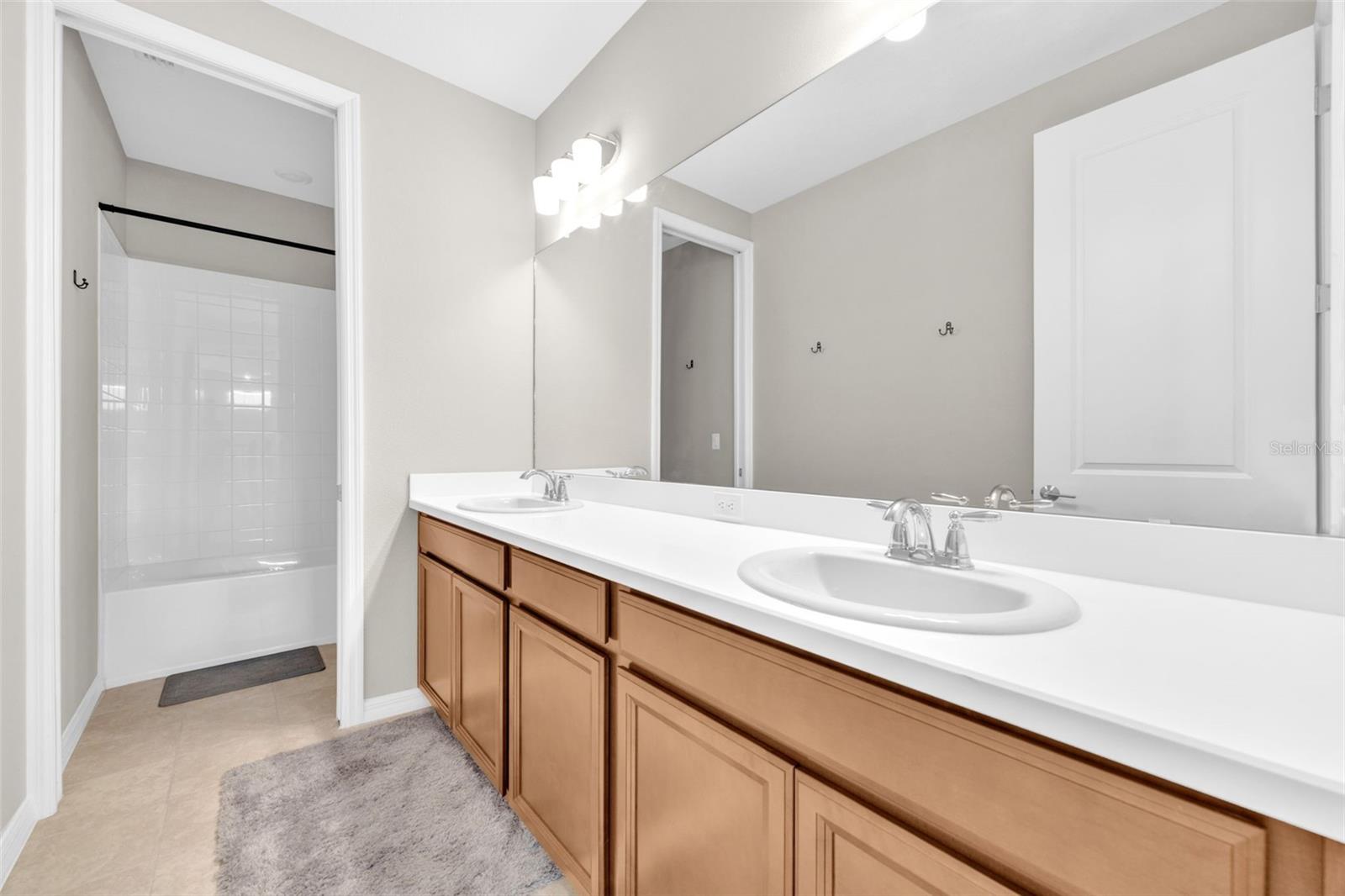 Image 37 of 52 For 7201 Talamore Drive