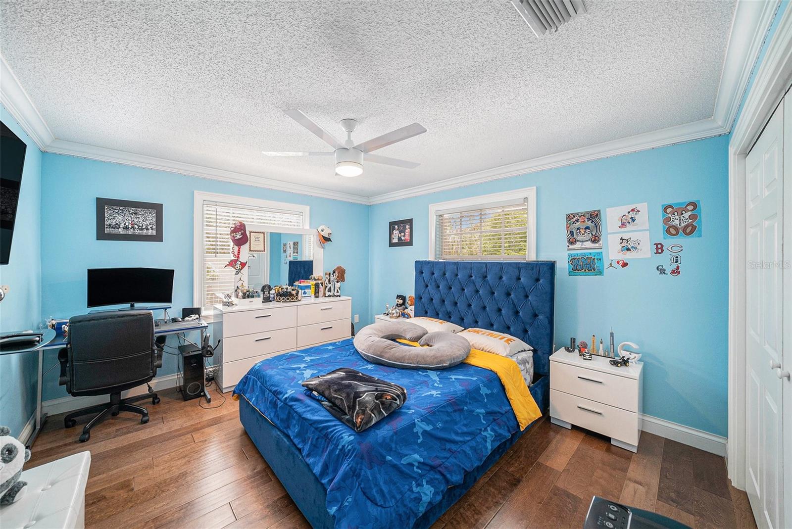 Listing photo id 24 for 8502 May Street