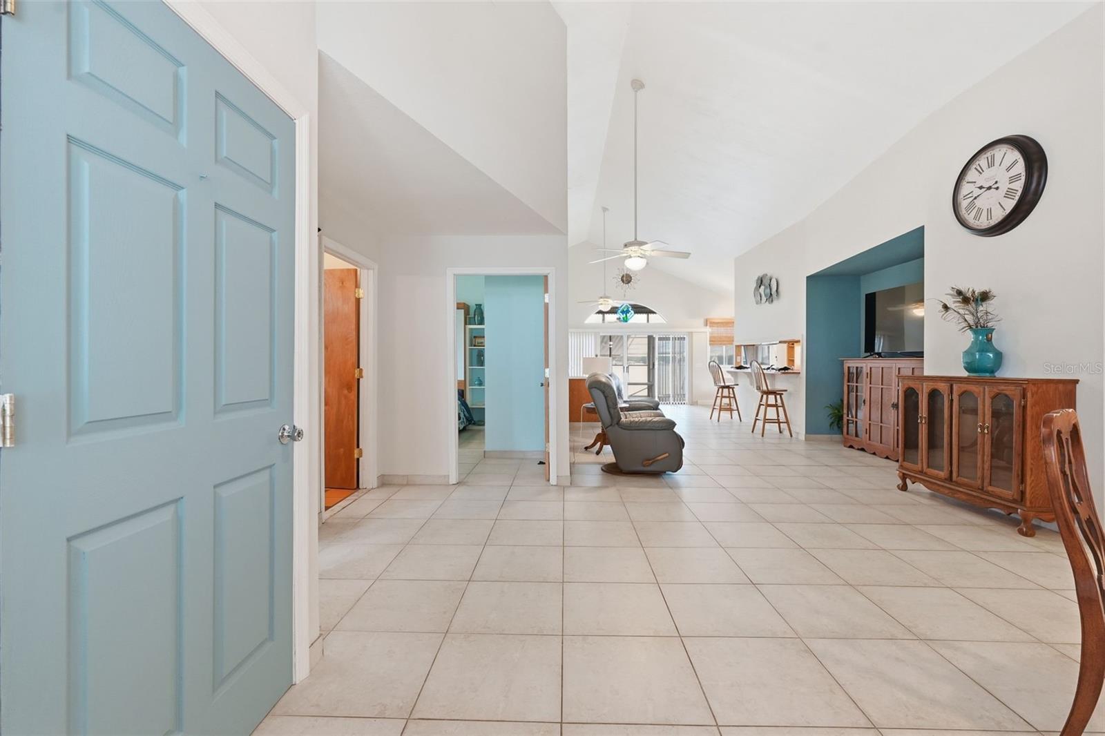 Image 2 of 51 For 585 Sellars Drive