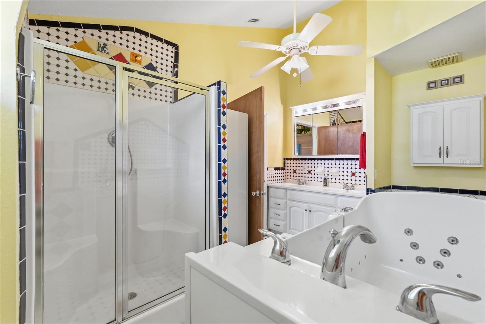 Image 33 of 51 For 585 Sellars Drive