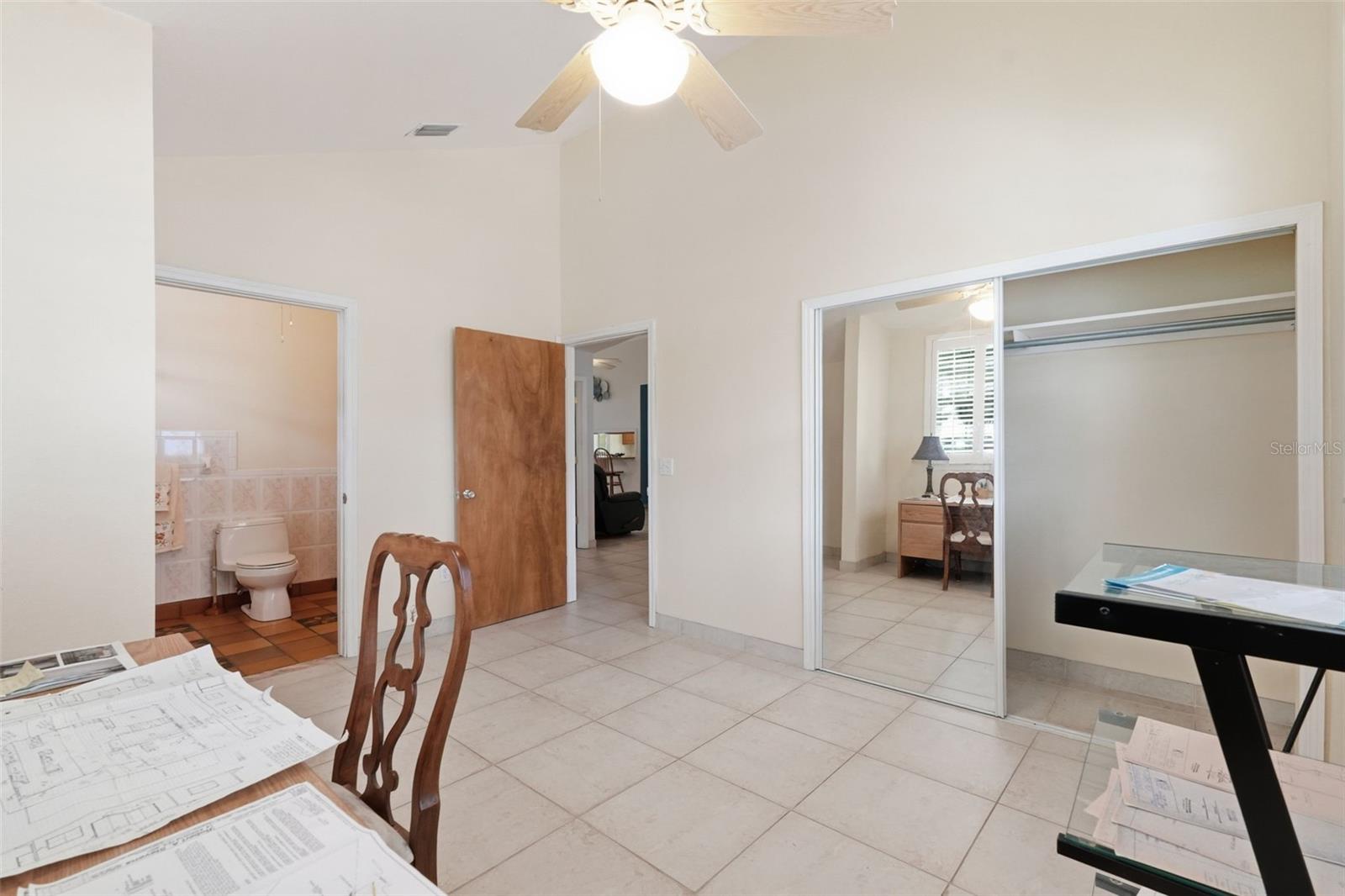 Image 9 of 51 For 585 Sellars Drive