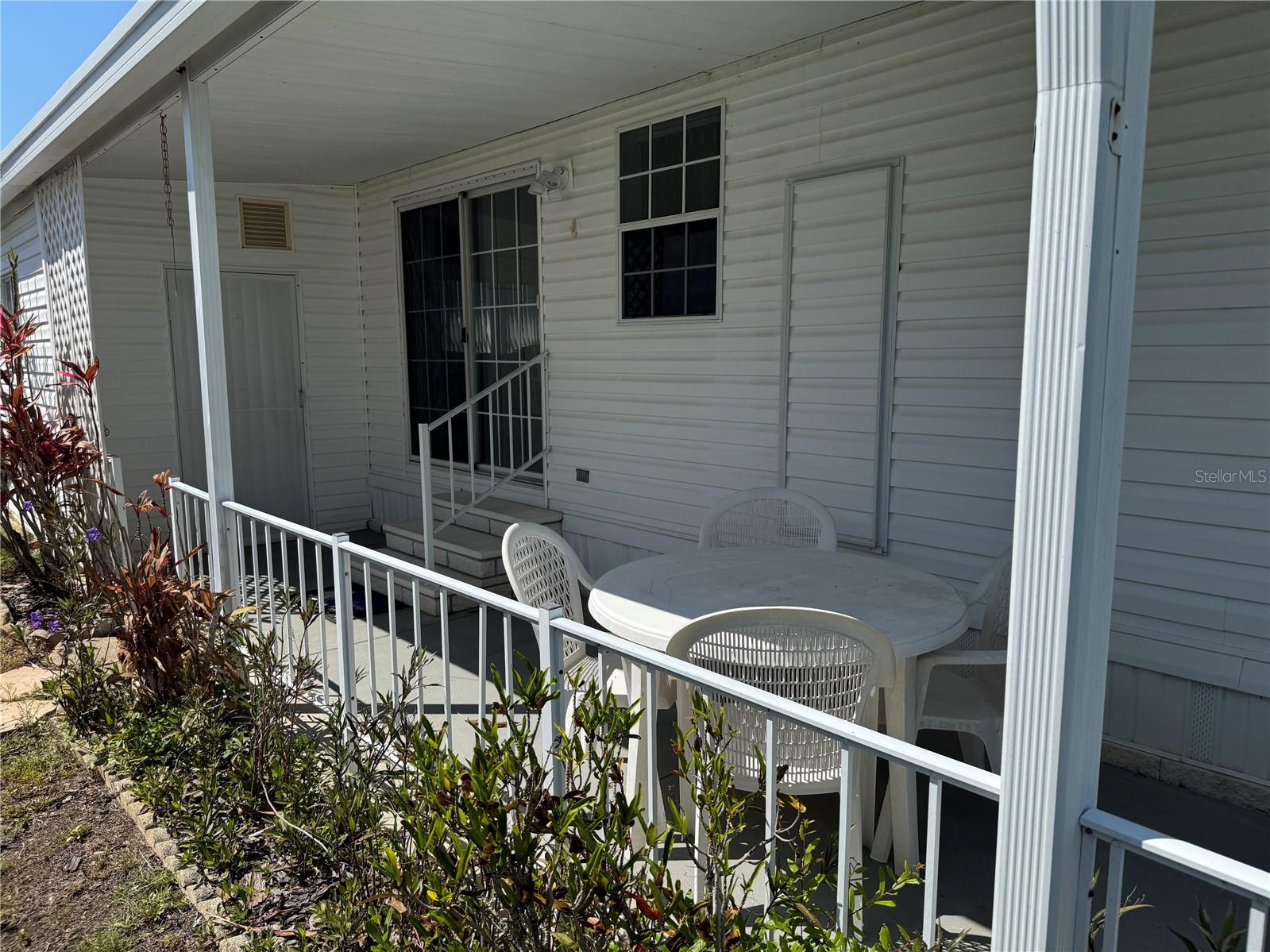 Image 16 of 17 For 1001 Starkey Road 663