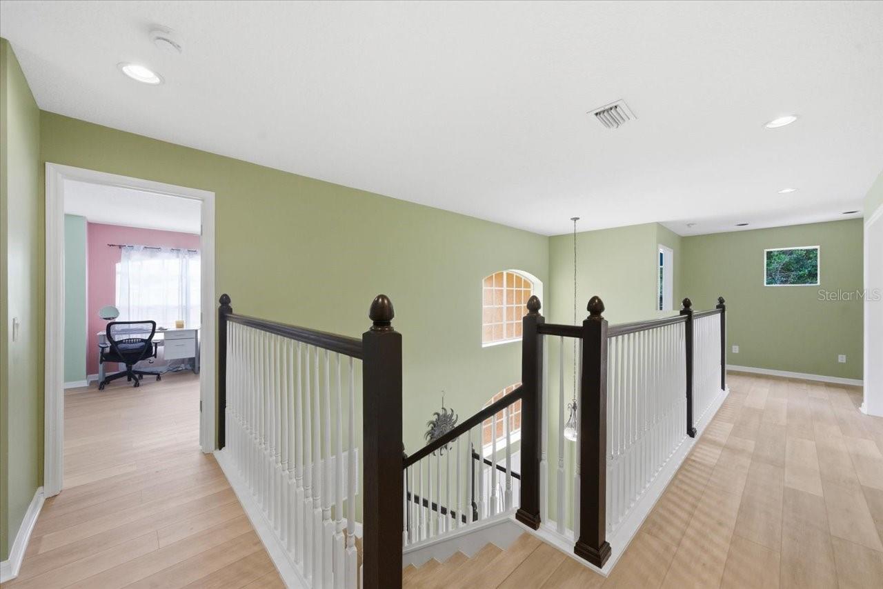 Image 37 of 71 For 19106 Saint Laurent Drive