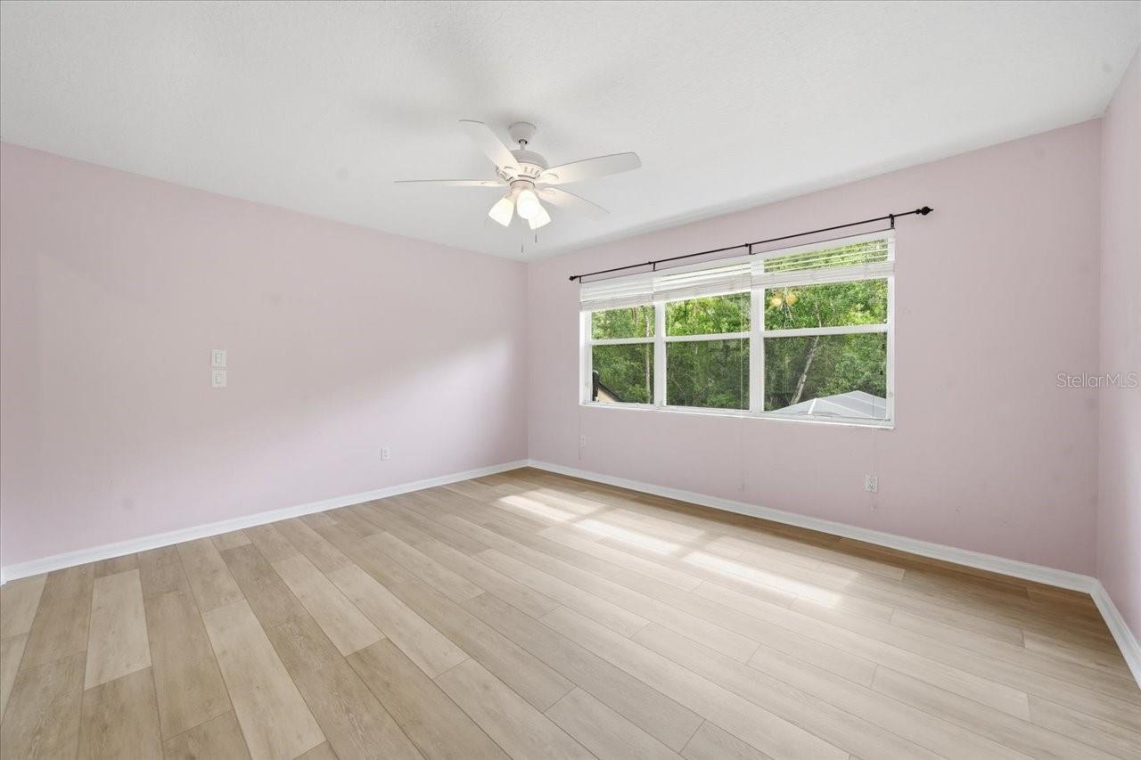 Image 50 of 71 For 19106 Saint Laurent Drive