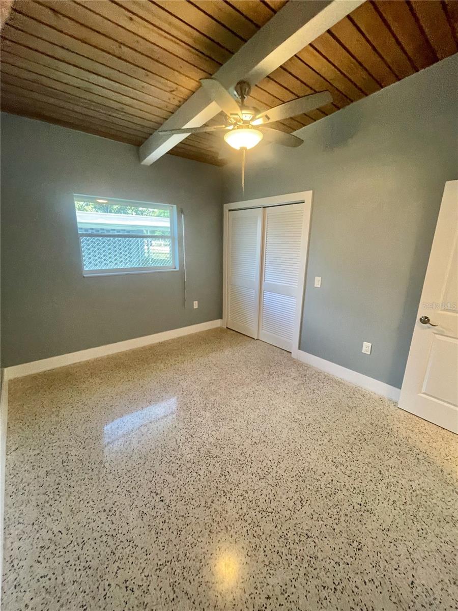 Image 23 of 28 For 6519 Walton Way