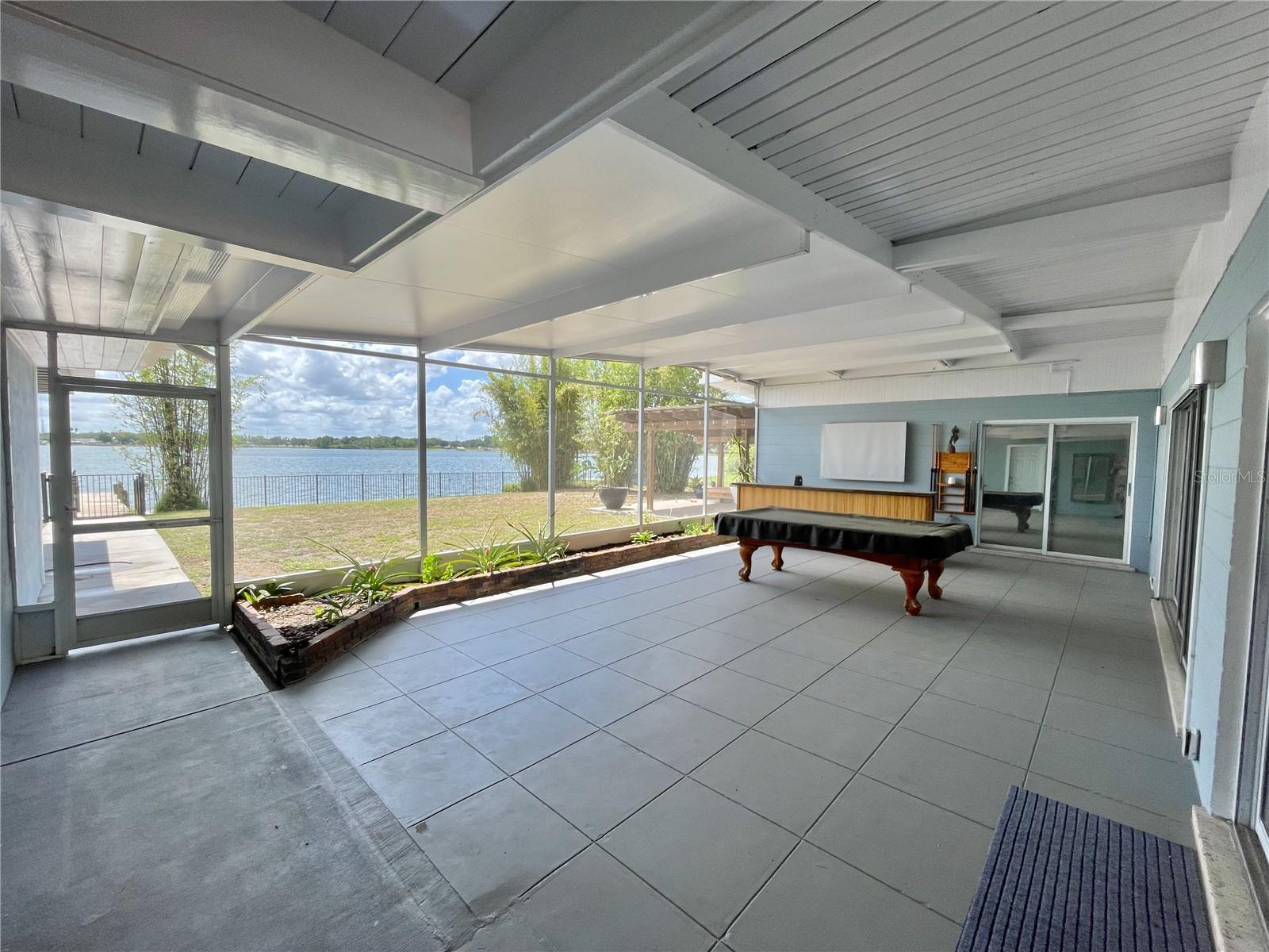 Image 9 of 28 For 6519 Walton Way