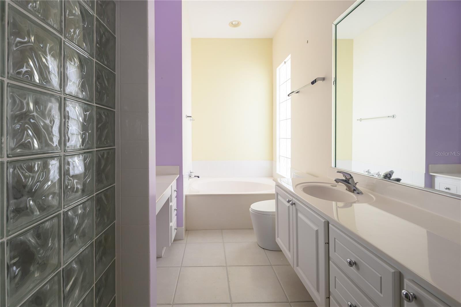 Image 10 of 18 For 5562 Octonia Place