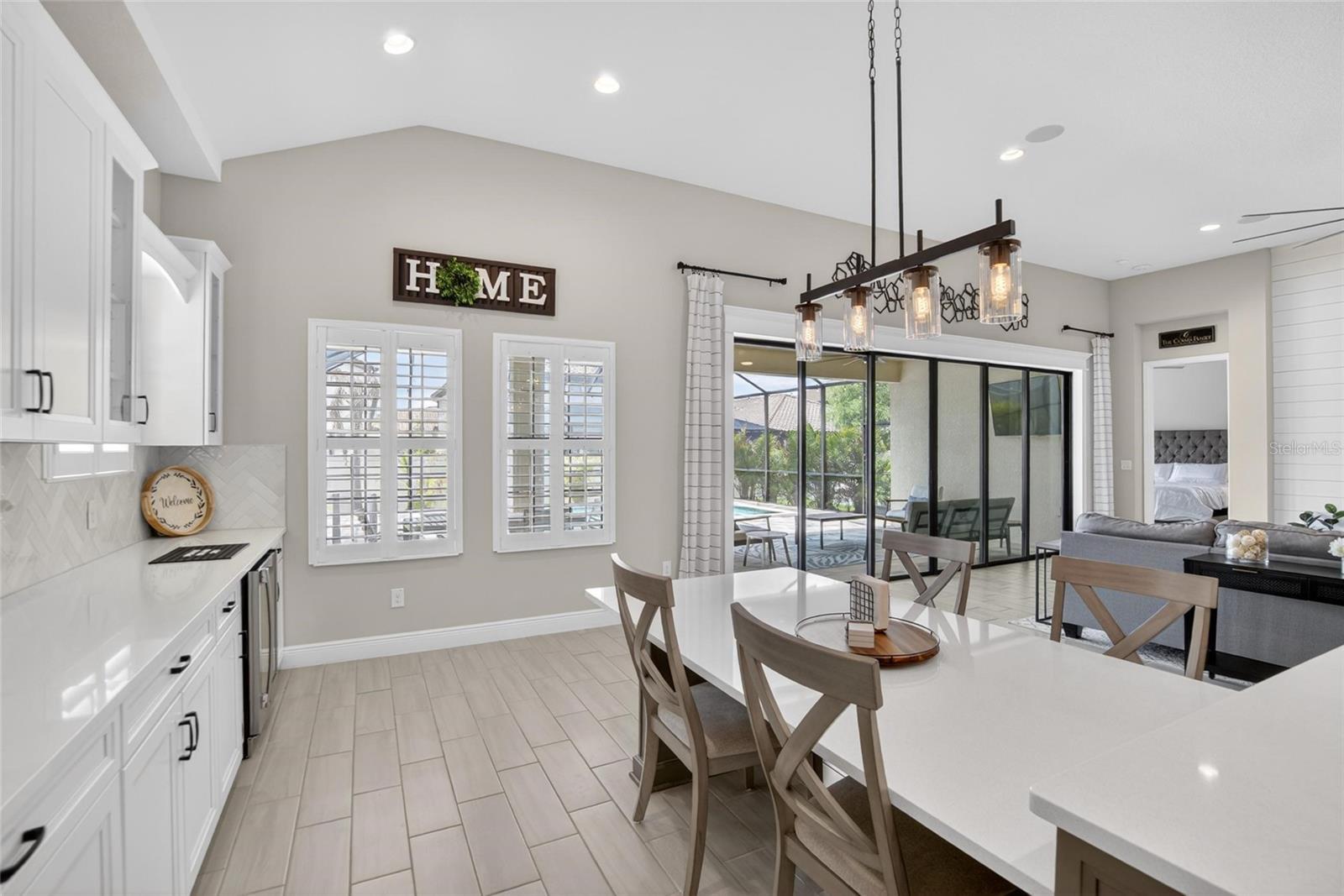 Listing photo id 10 for 11226 Hawks Fern Drive