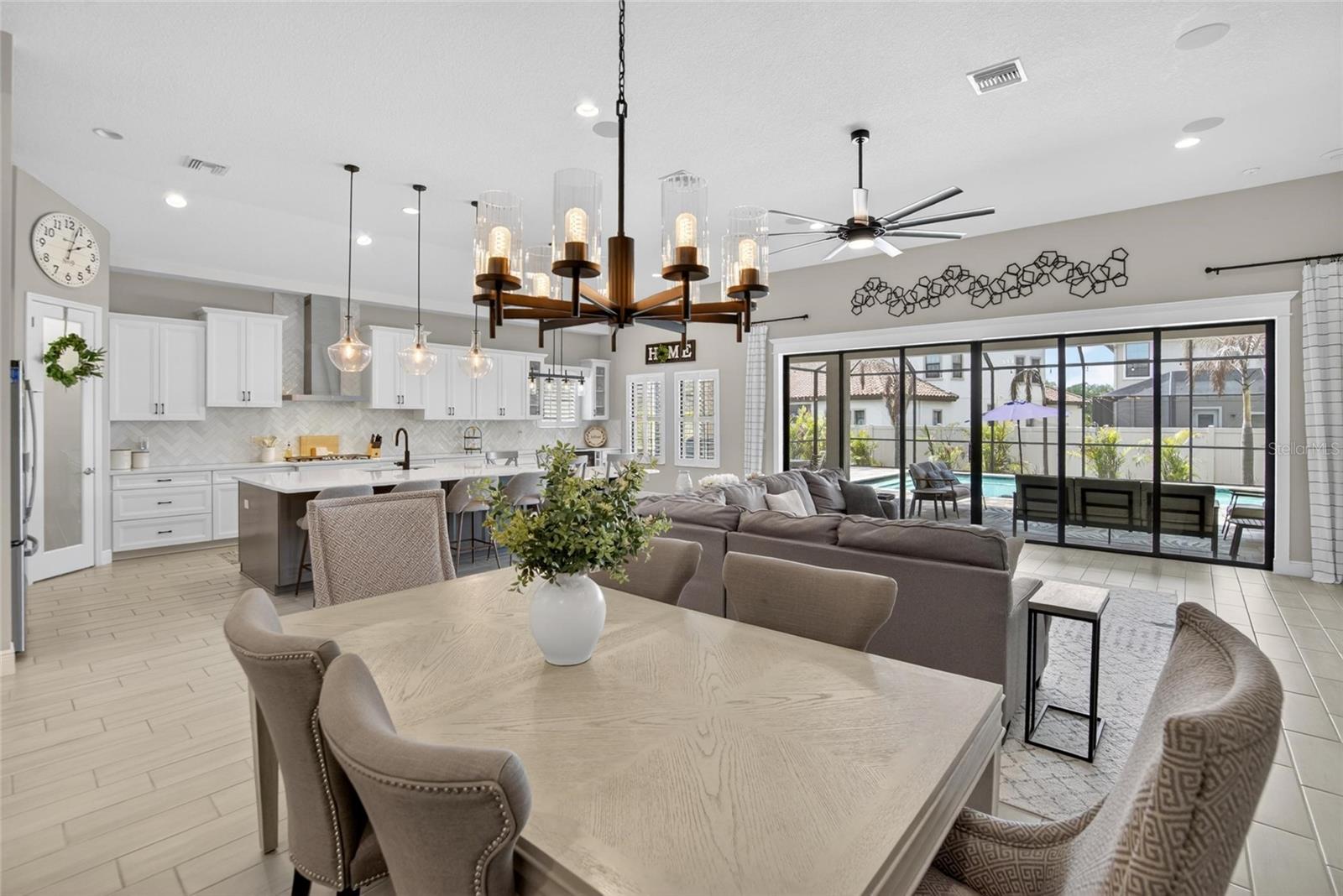 Listing photo id 1 for 11226 Hawks Fern Drive